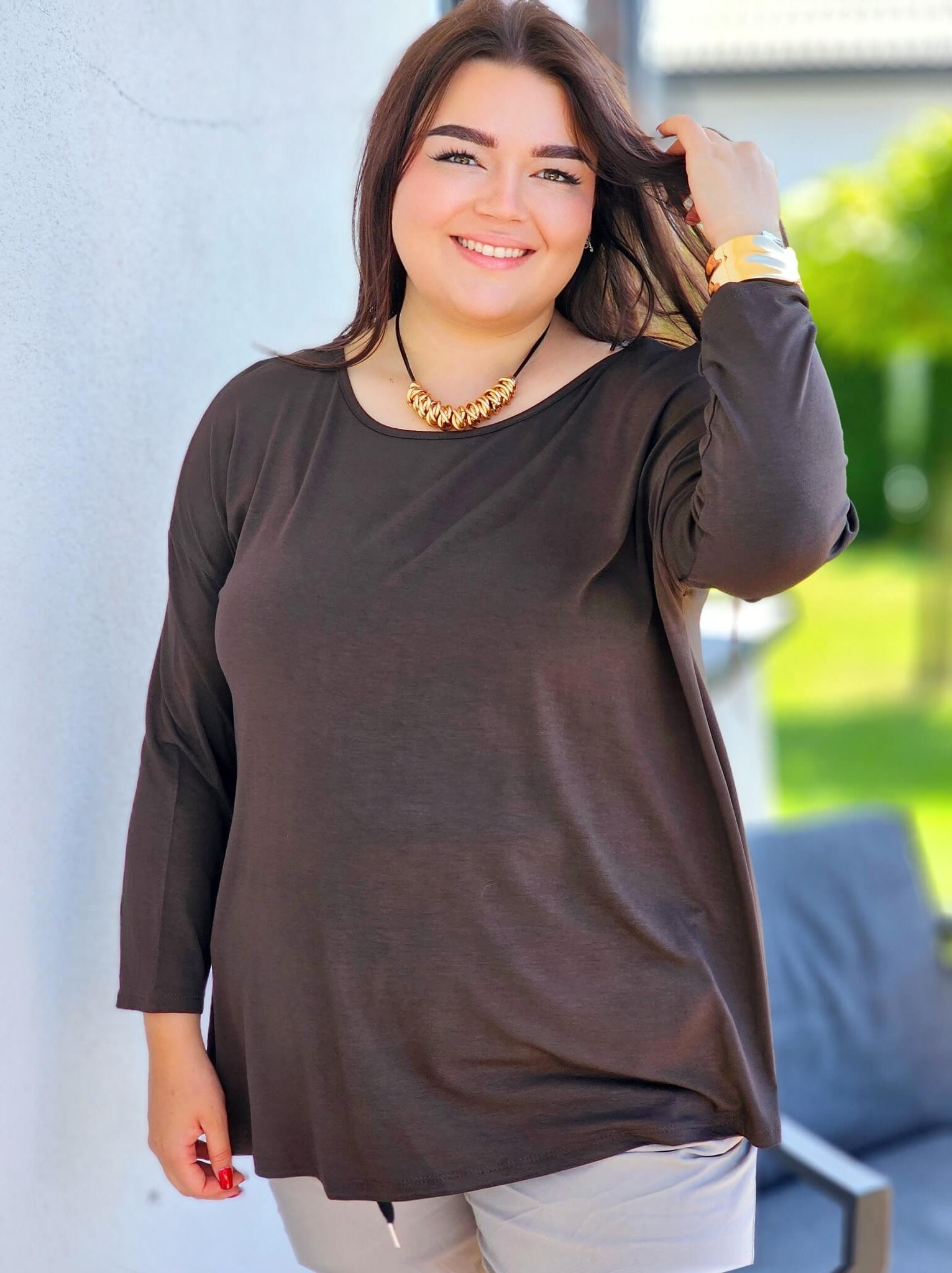 Bluzka basic - klasyka, którą pokochasz Stylowa XL