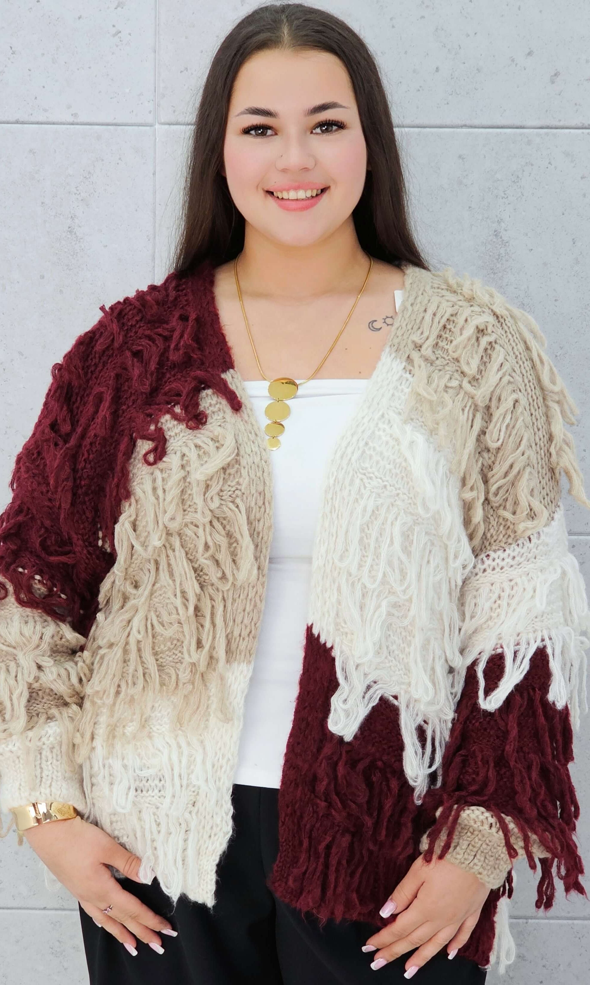 Sweter z frędzlami Stylowa XL