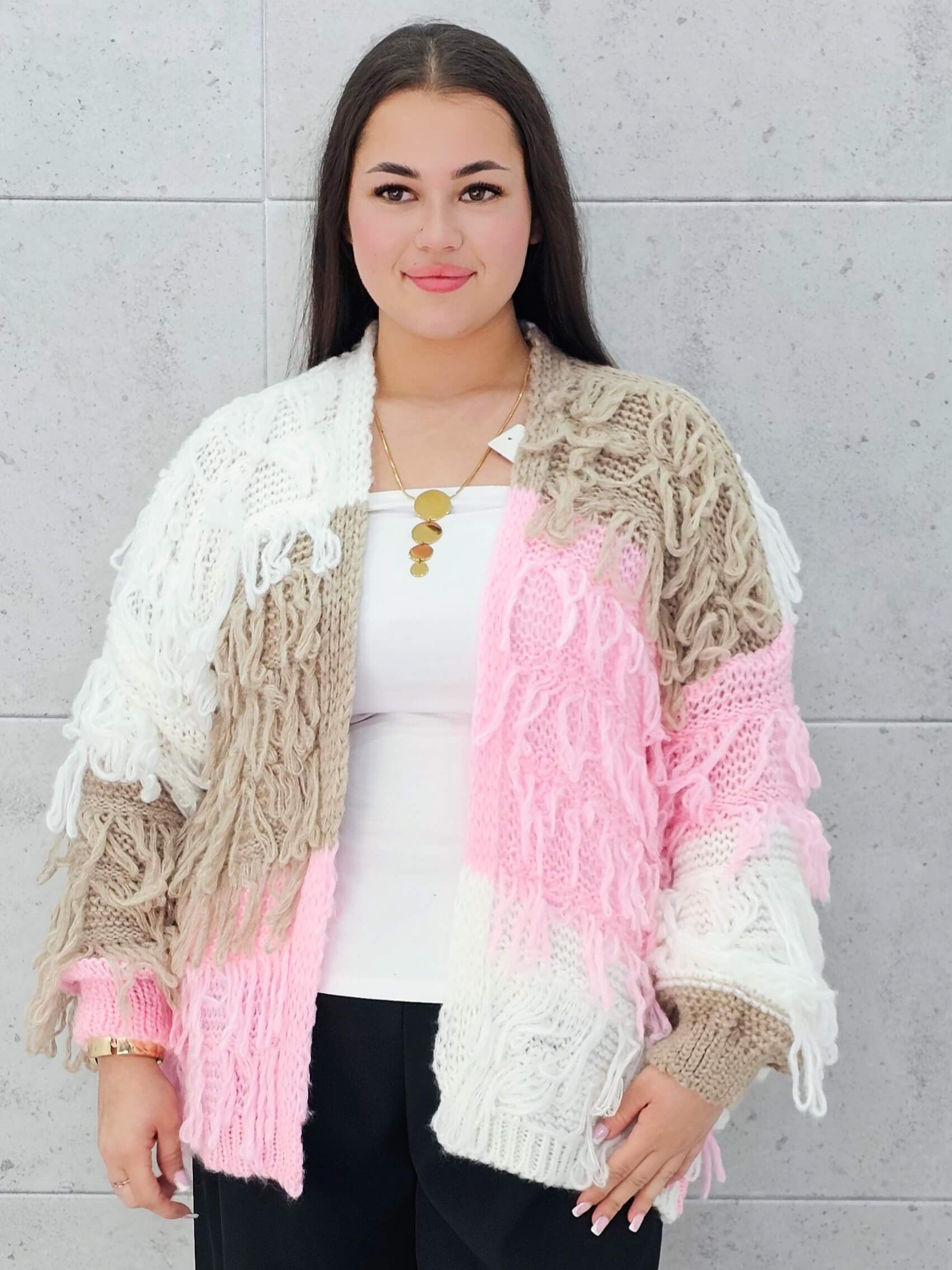 Sweter z frędzlami Stylowa XL