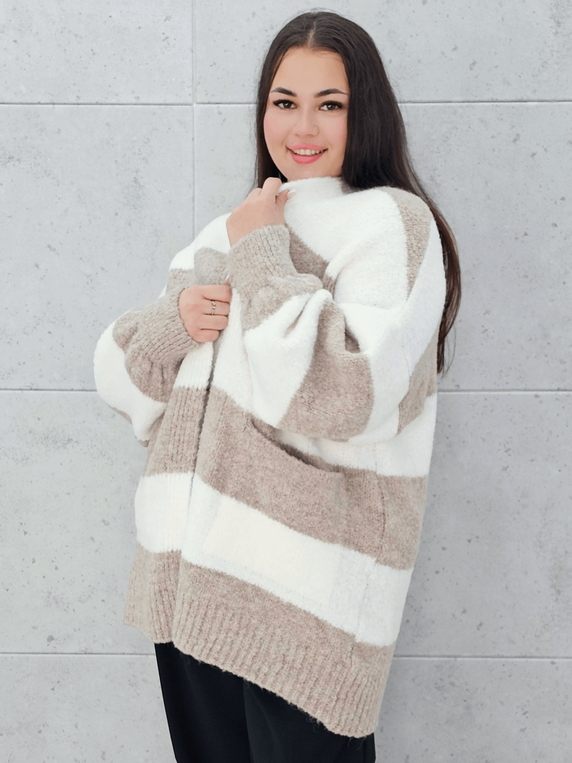 Kardigan oversize w pasy Stylowa XL