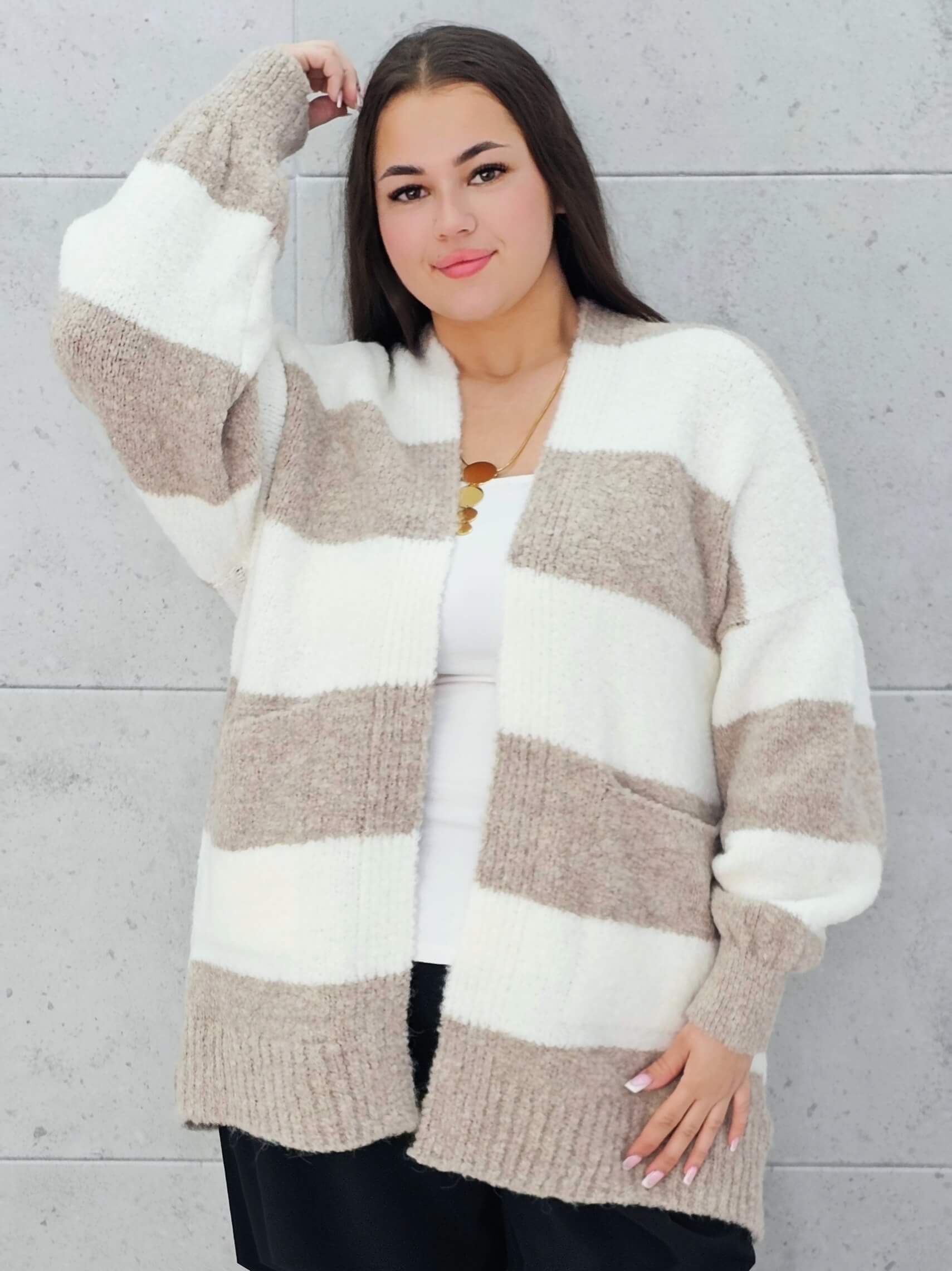 Kardigan oversize w pasy Stylowa XL