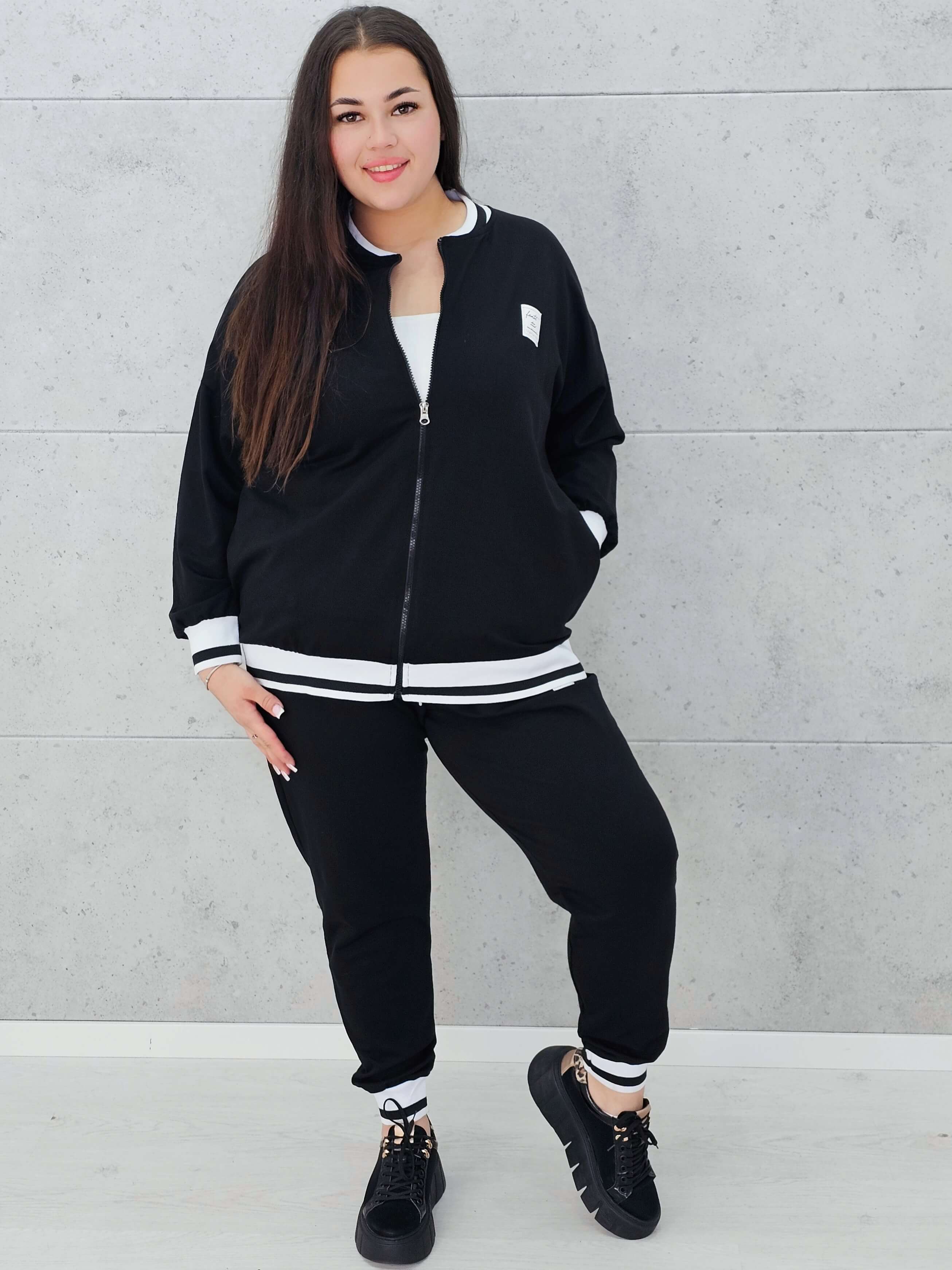 Komplet dresowy Stylowa XL