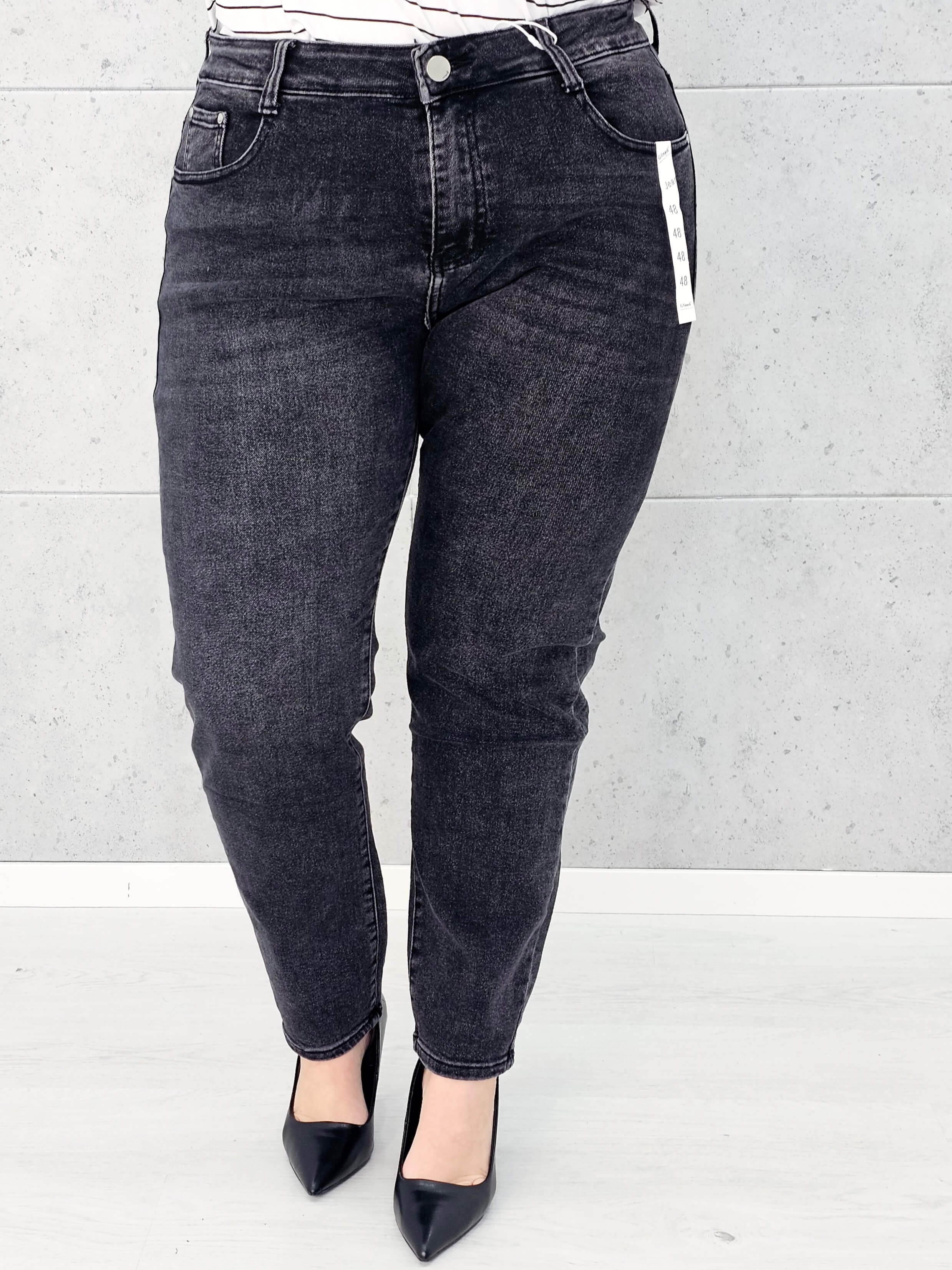 Spodnie jeansowe StylowaXL – klasyka i komfort w modzie plus size Stylowa XL