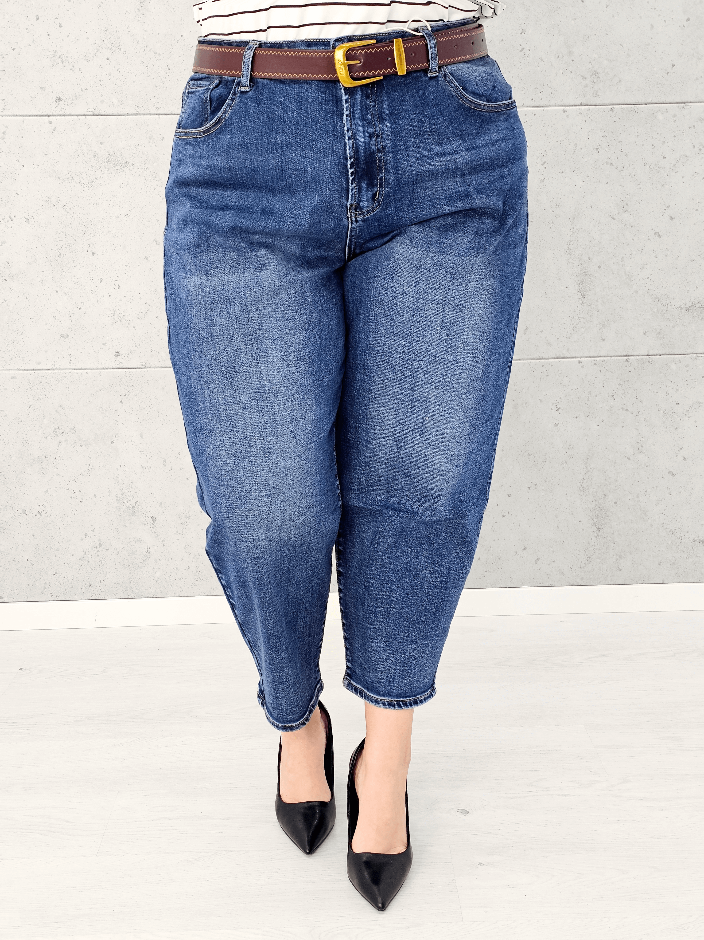 Spodnie jeansowe StylowaXL Mom Fit – wygodne i modne spodnie plus size Stylowa XL