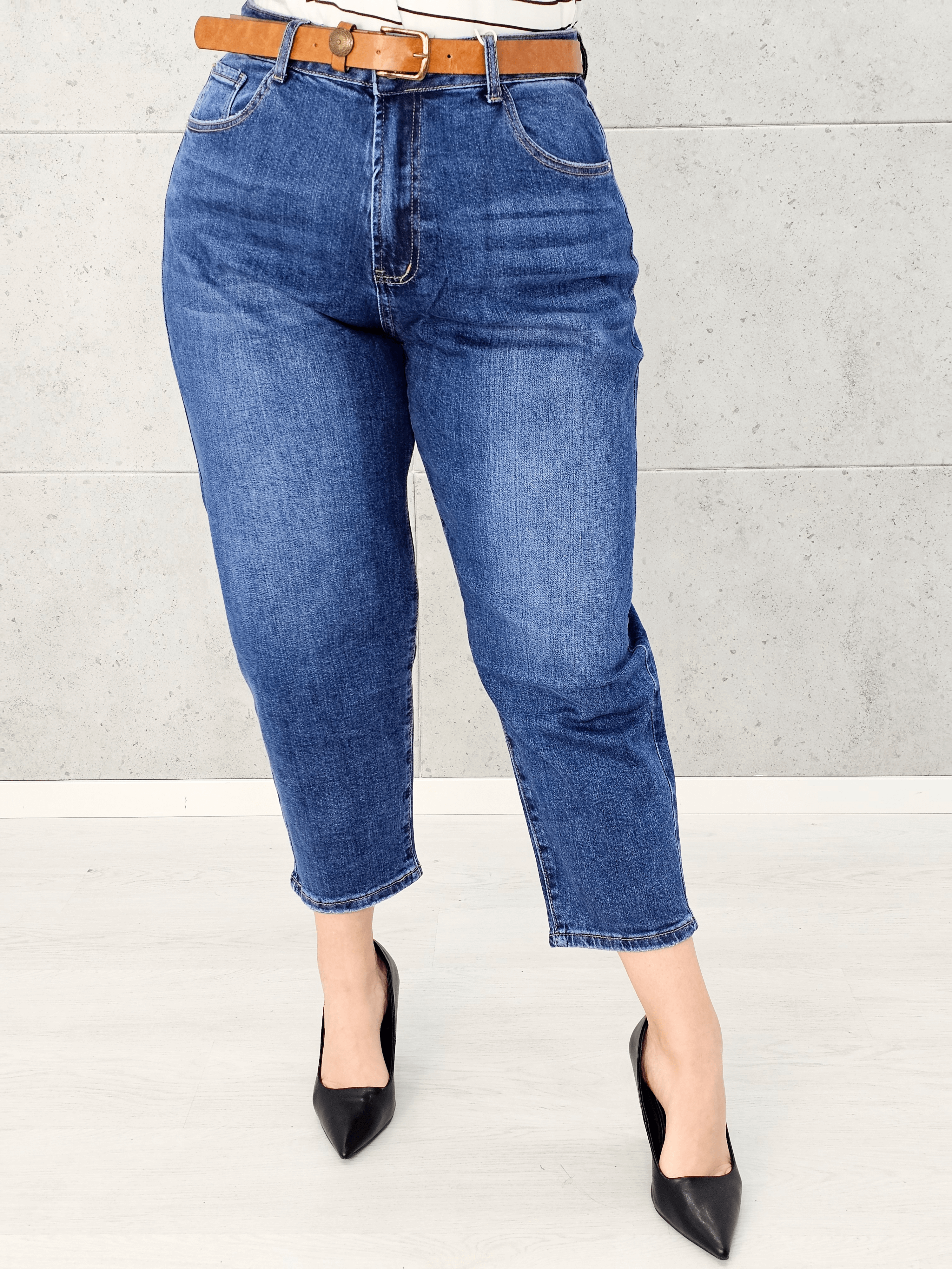 Spodnie jeansowe StylowaXL Mom Fit Classic – modne spodnie plus size Stylowa XL