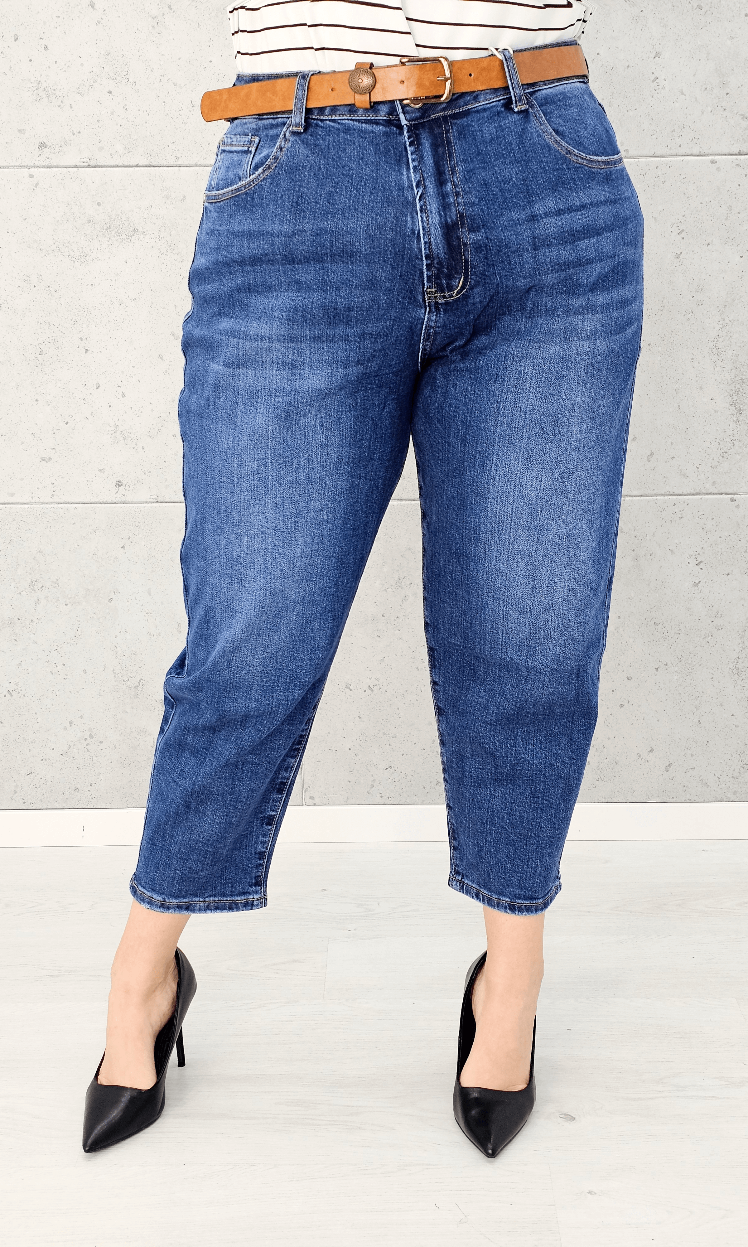 Spodnie jeansowe StylowaXL Mom Fit Classic – modne spodnie plus size Stylowa XL