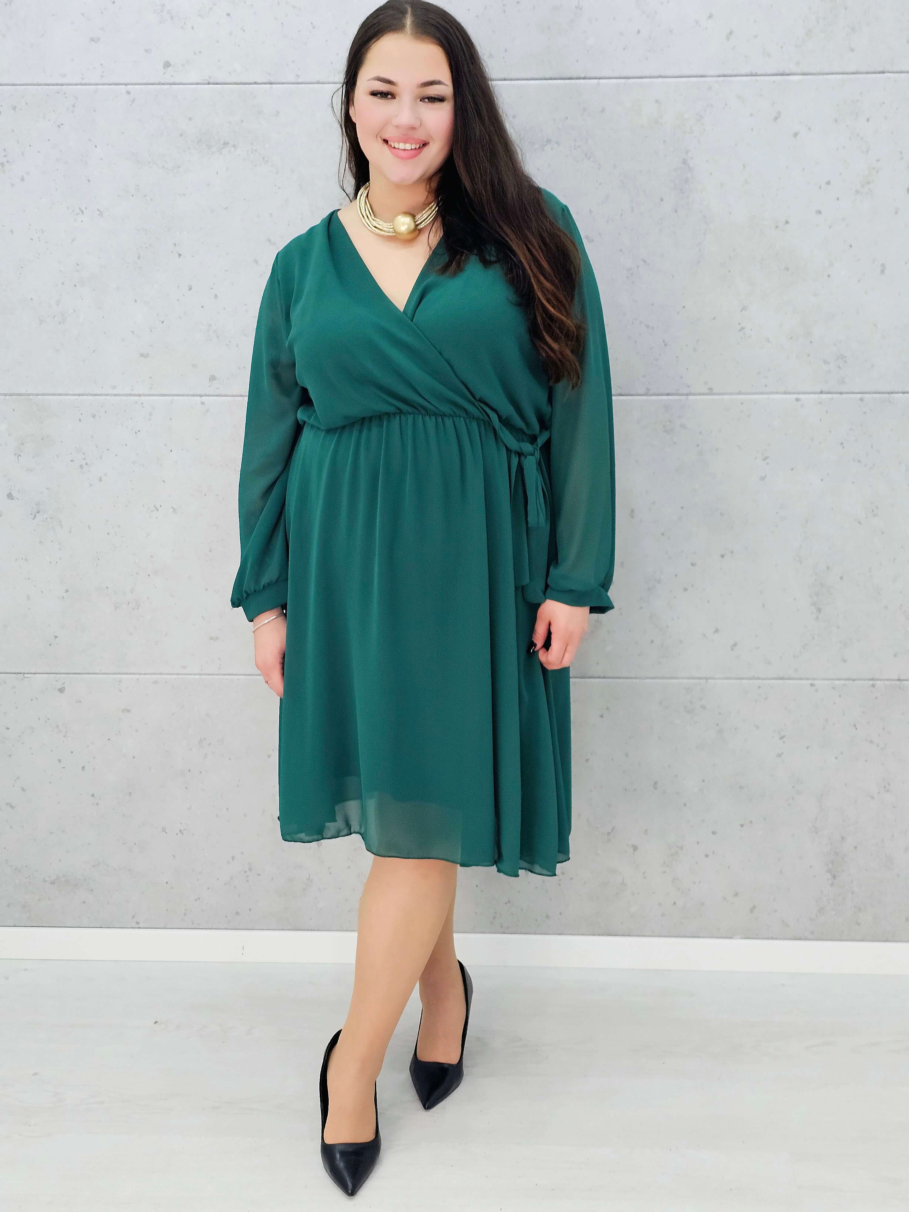 Elegancka szyfonowa sukienka plus size midi z kopertowym dekoltem Stylowa XL