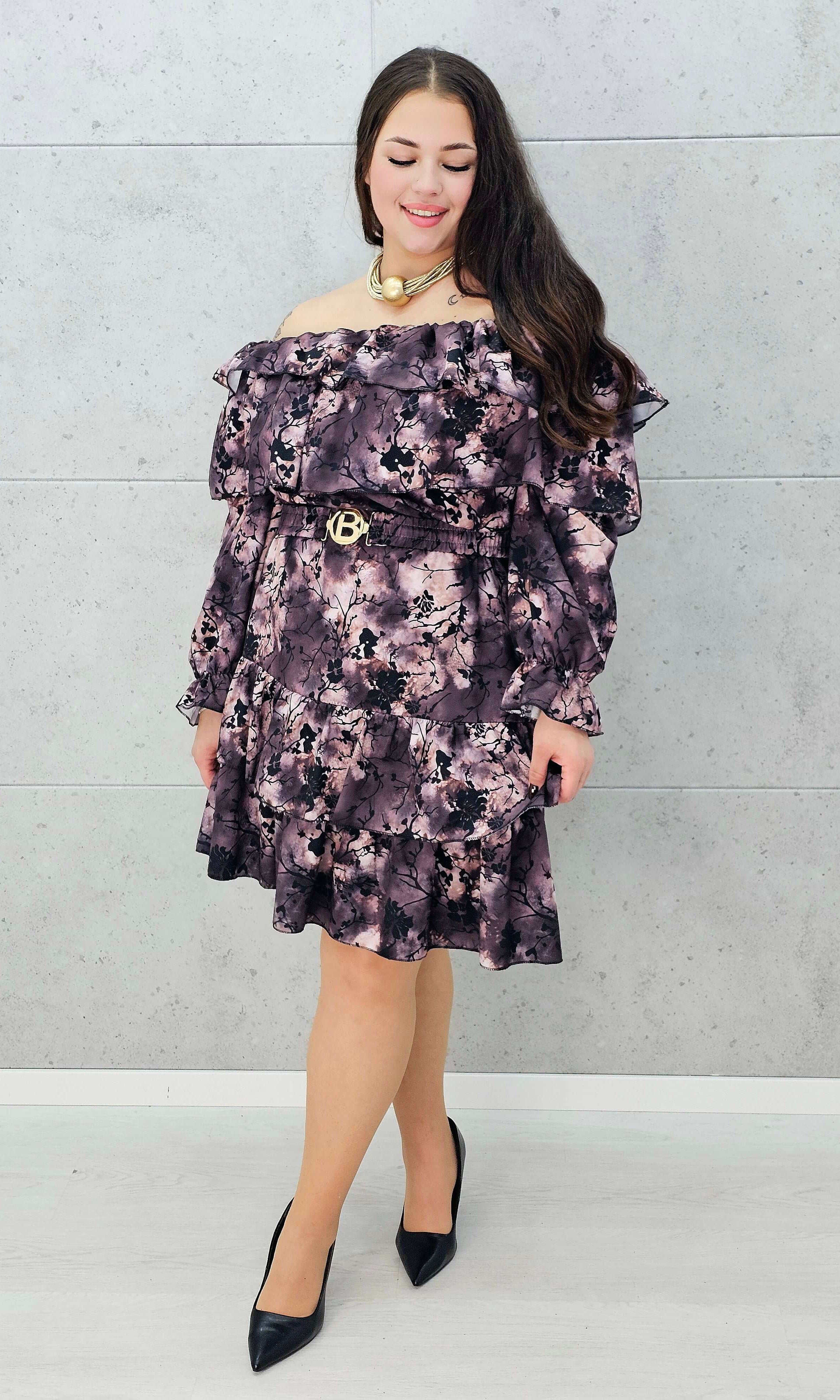 elegancka sukienka hiszpanka plus size z falbanami – detale