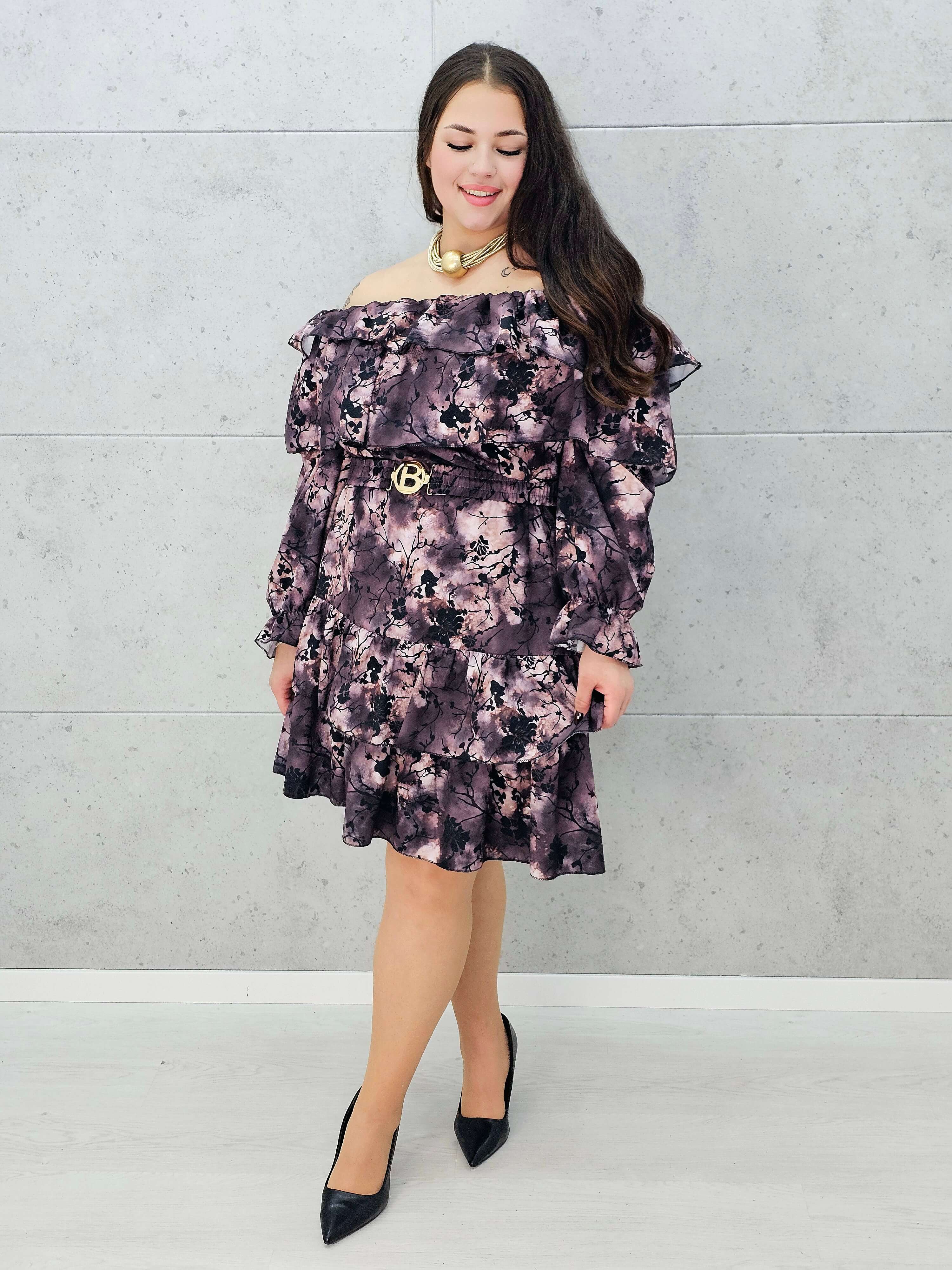 elegancka sukienka hiszpanka plus size z falbanami – detale