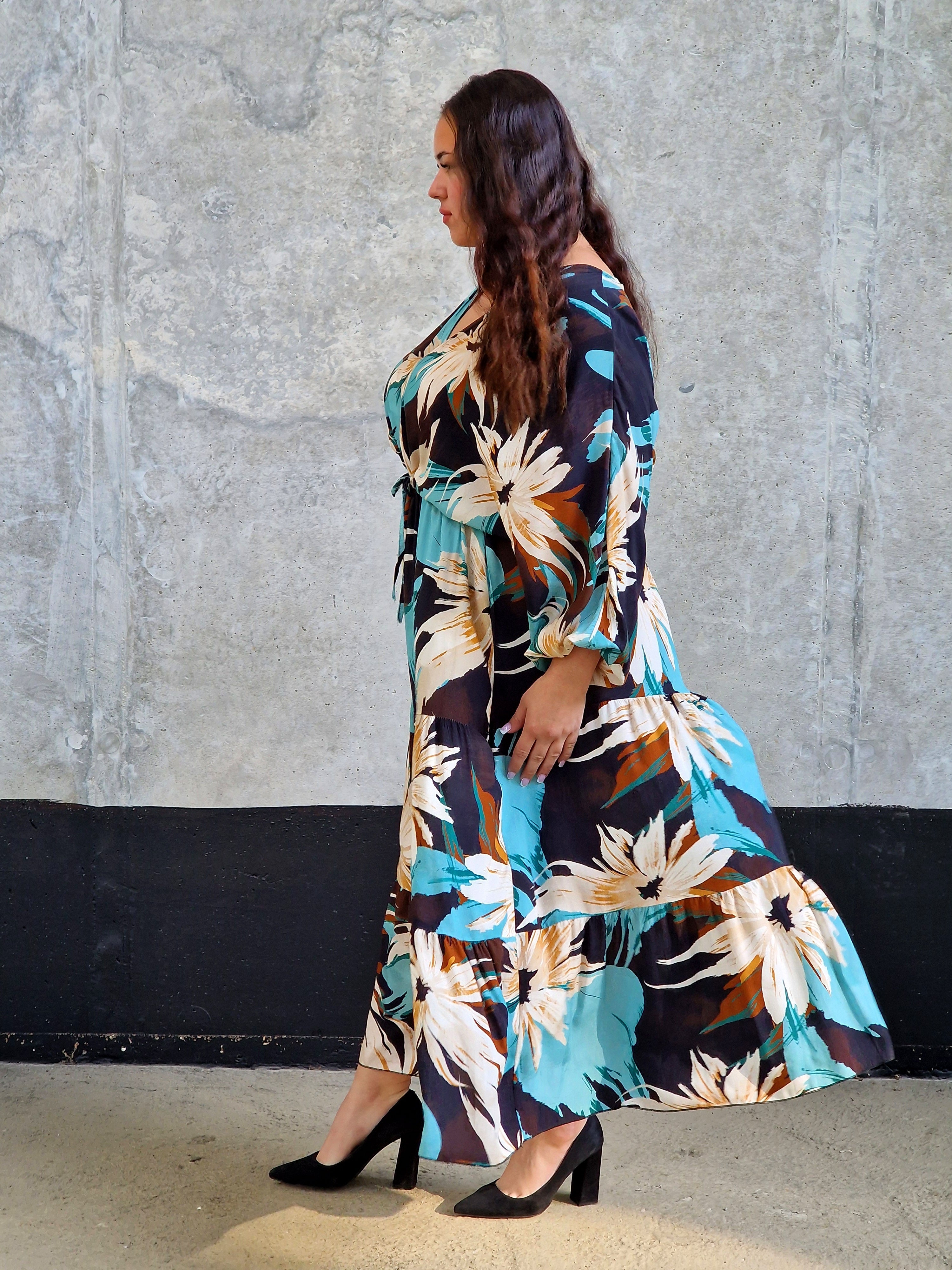 Sukienka maxi w kwiatowy print Stylowa XL