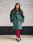 Welurowy płaszcz oversize Stylowa XL