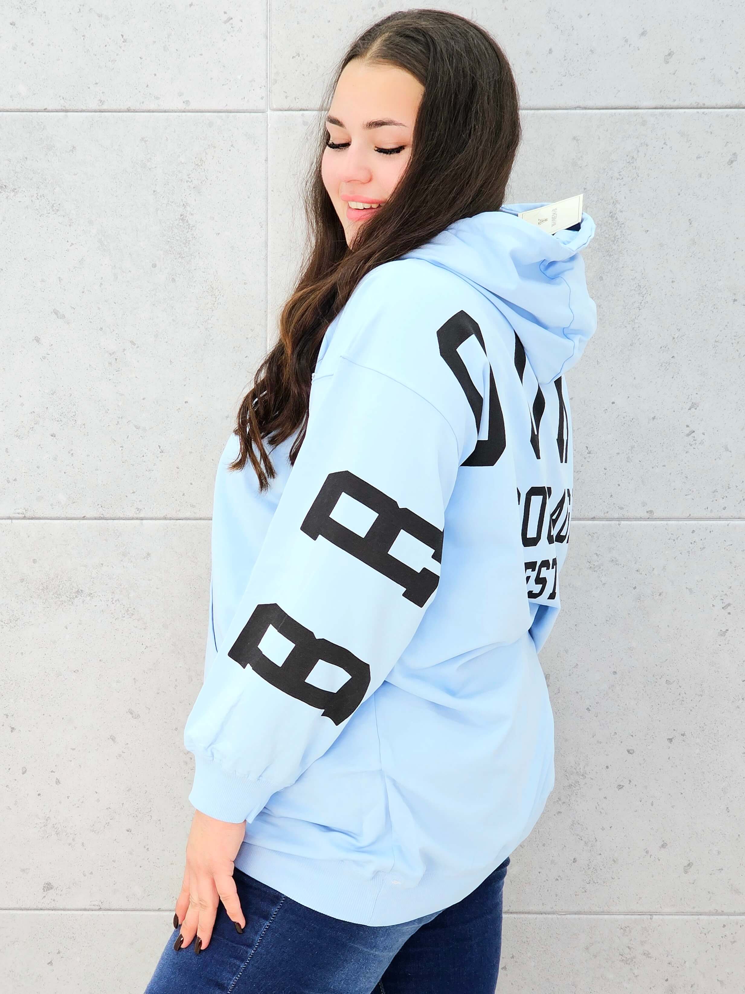 Bluza Oversize Plus Size StylowaXL – Miejski Styl i Komfort dla Kobiet XXL Stylowa XL