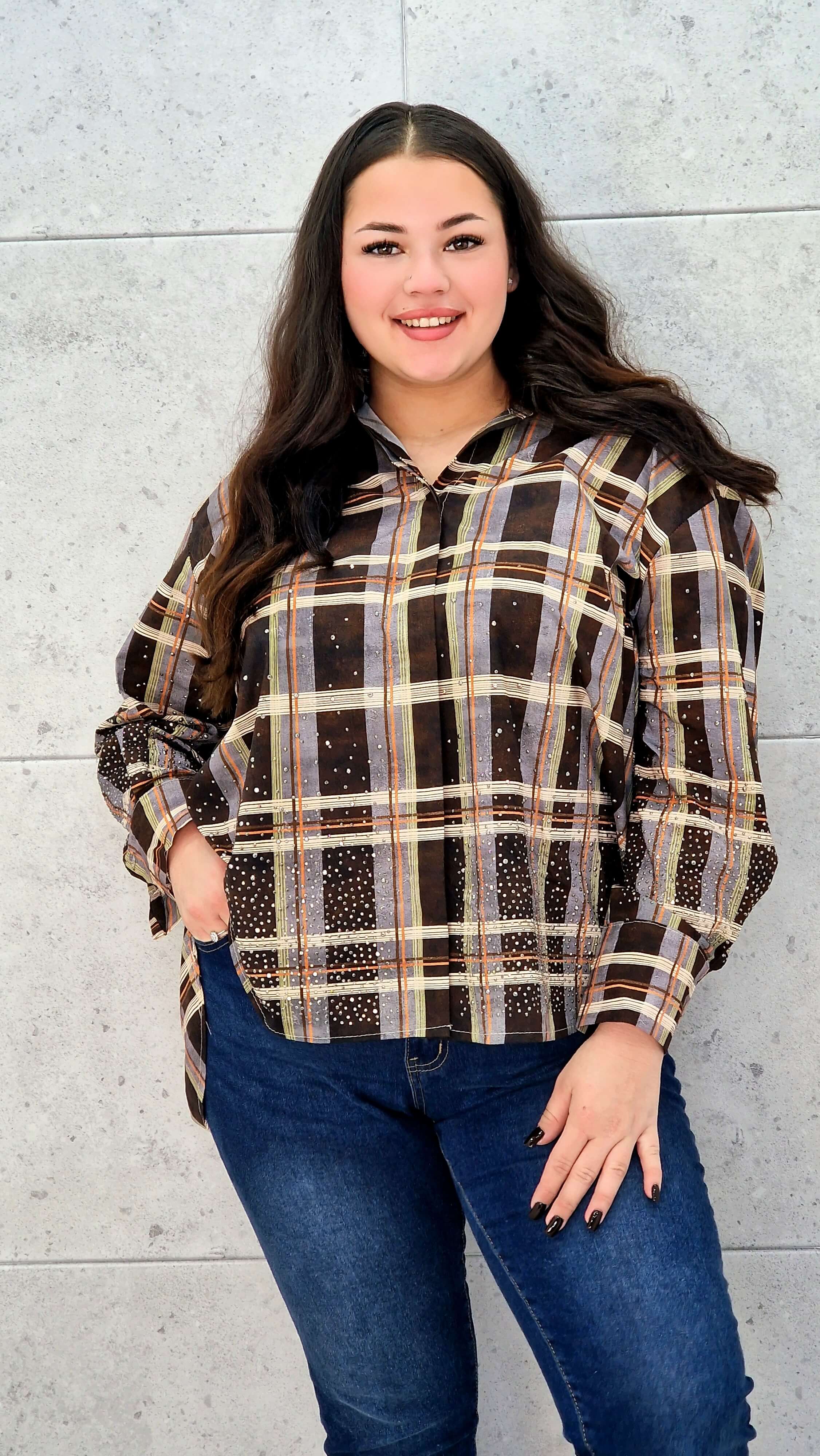 Koszula plus size w kratę – elegancja i komfort na co dzień Stylowa XL