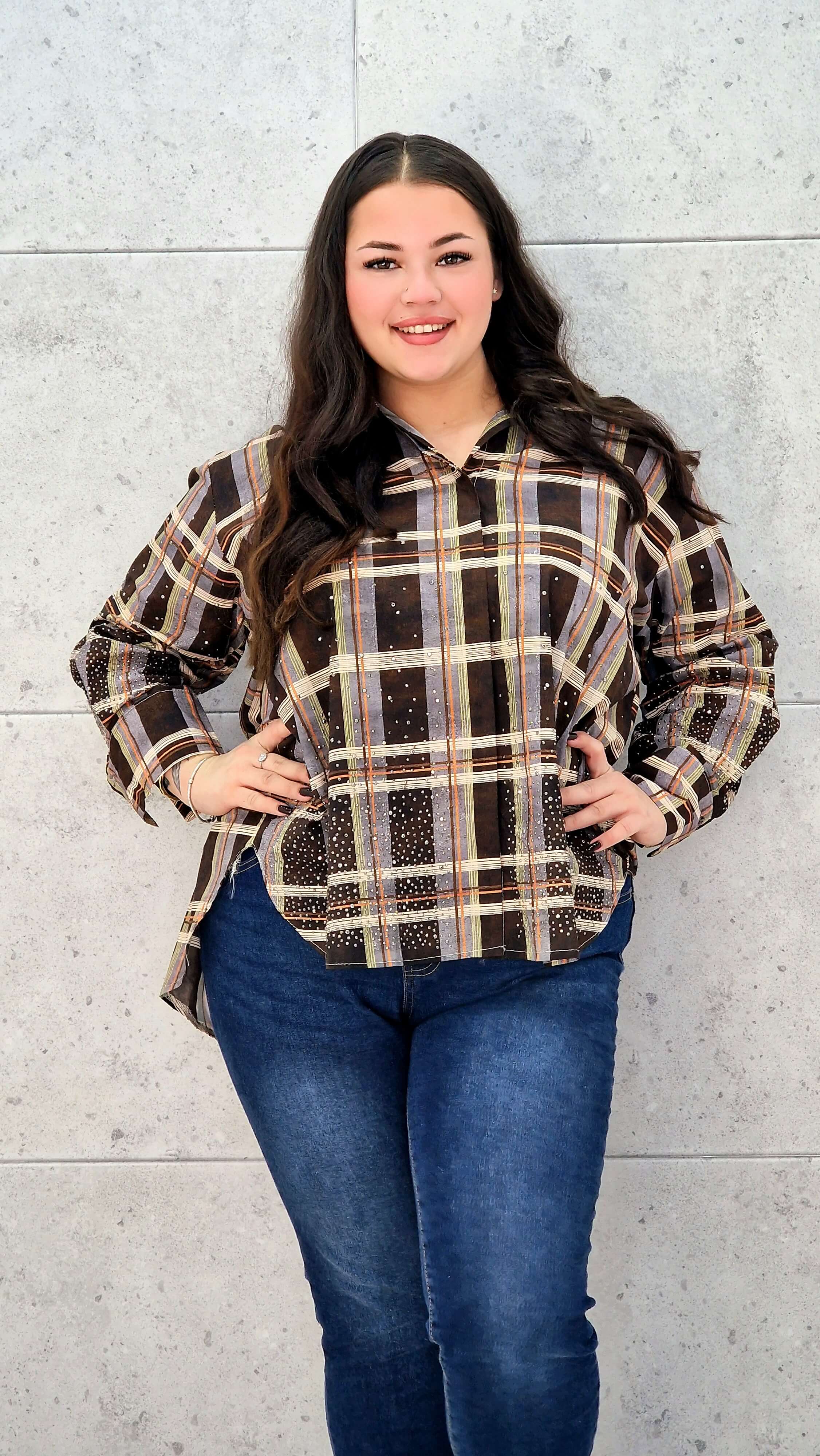 Koszula plus size w kratę – elegancja i komfort na co dzień Stylowa XL