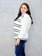 Bluza z kapturem i motywem motyla Stylowa XL