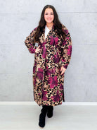 Płaszcz damski w kwiatowy wzór i panterkę Stylowa XL