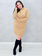 Sukienka sweterkowa z ozdobnymi guzikami na ramieniu z jednej strony Stylowa XL