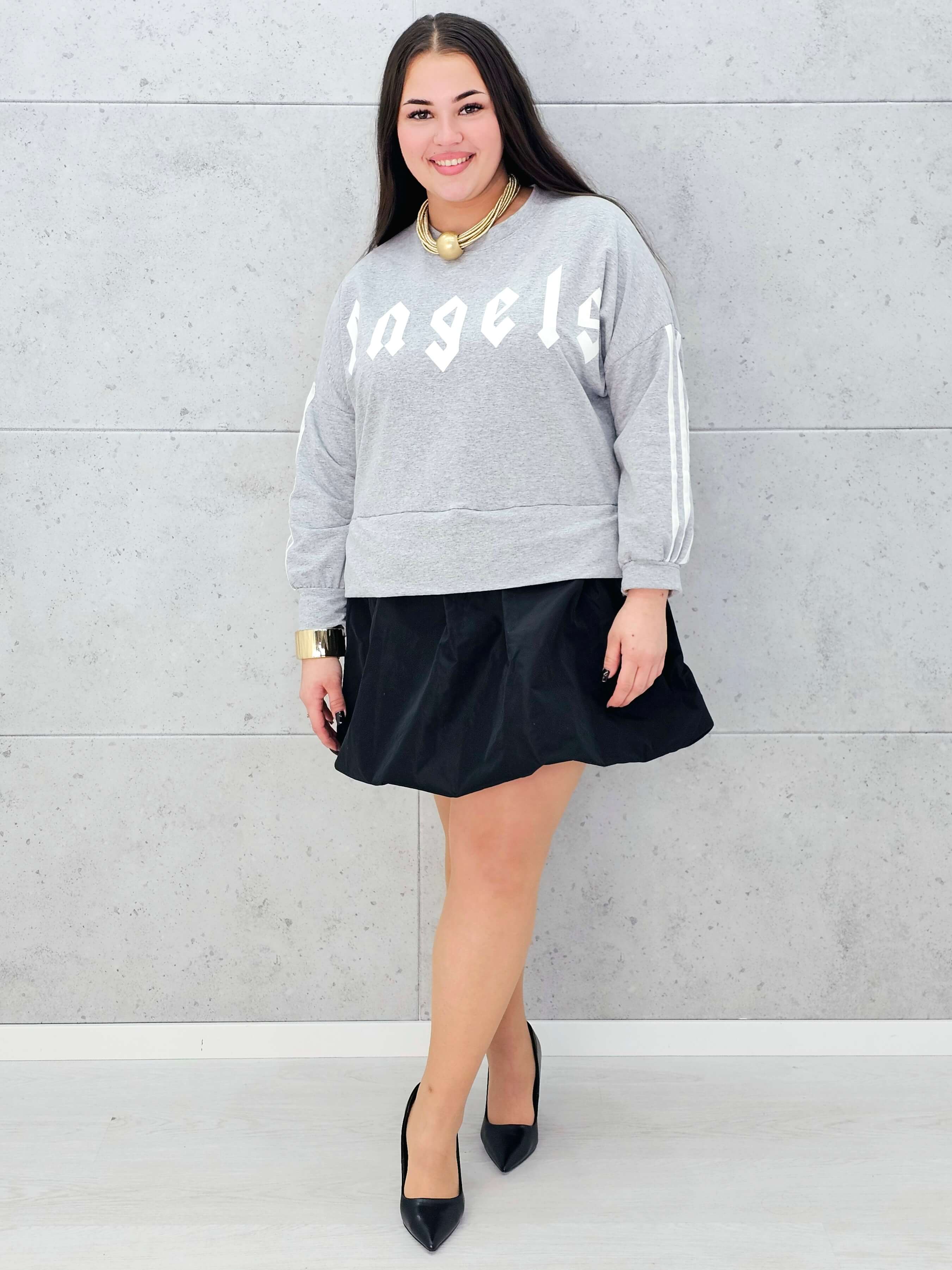 Sukienka z napisem Angel – szara sukienka plus size z czarnym dołem Stylowa XL