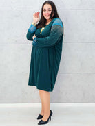 Sukienka z koronką i cyrkoniami – elegancka sukienka plus size Stylowa XL