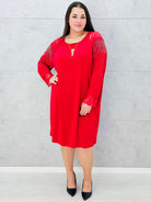 Sukienka z koronką i cyrkoniami – elegancka sukienka plus size Stylowa XL