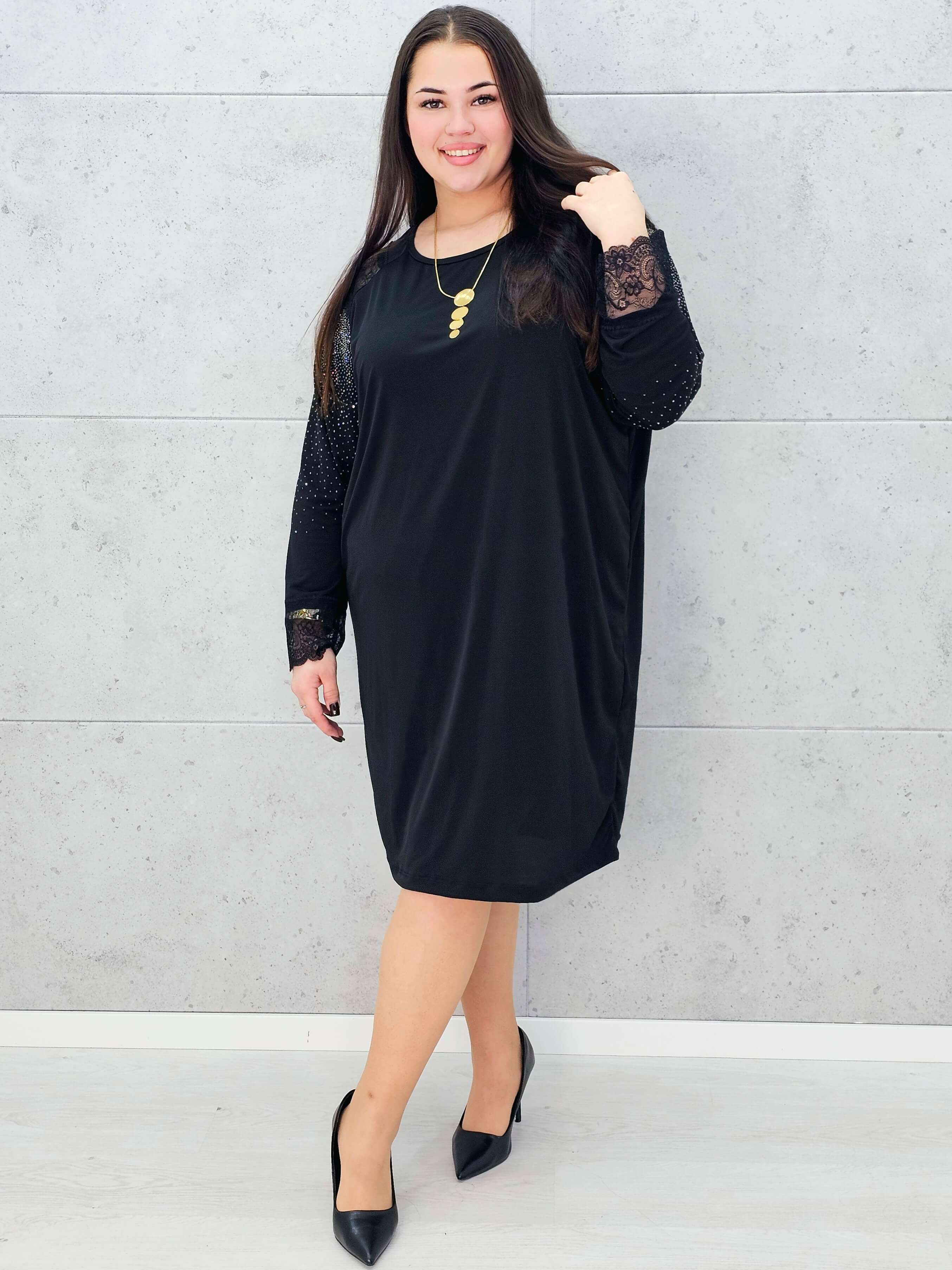 Sukienka z koronką i cyrkoniami – elegancka sukienka plus size Stylowa XL