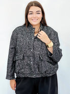 Krótka marynarka w jodełkę Stylowa XL