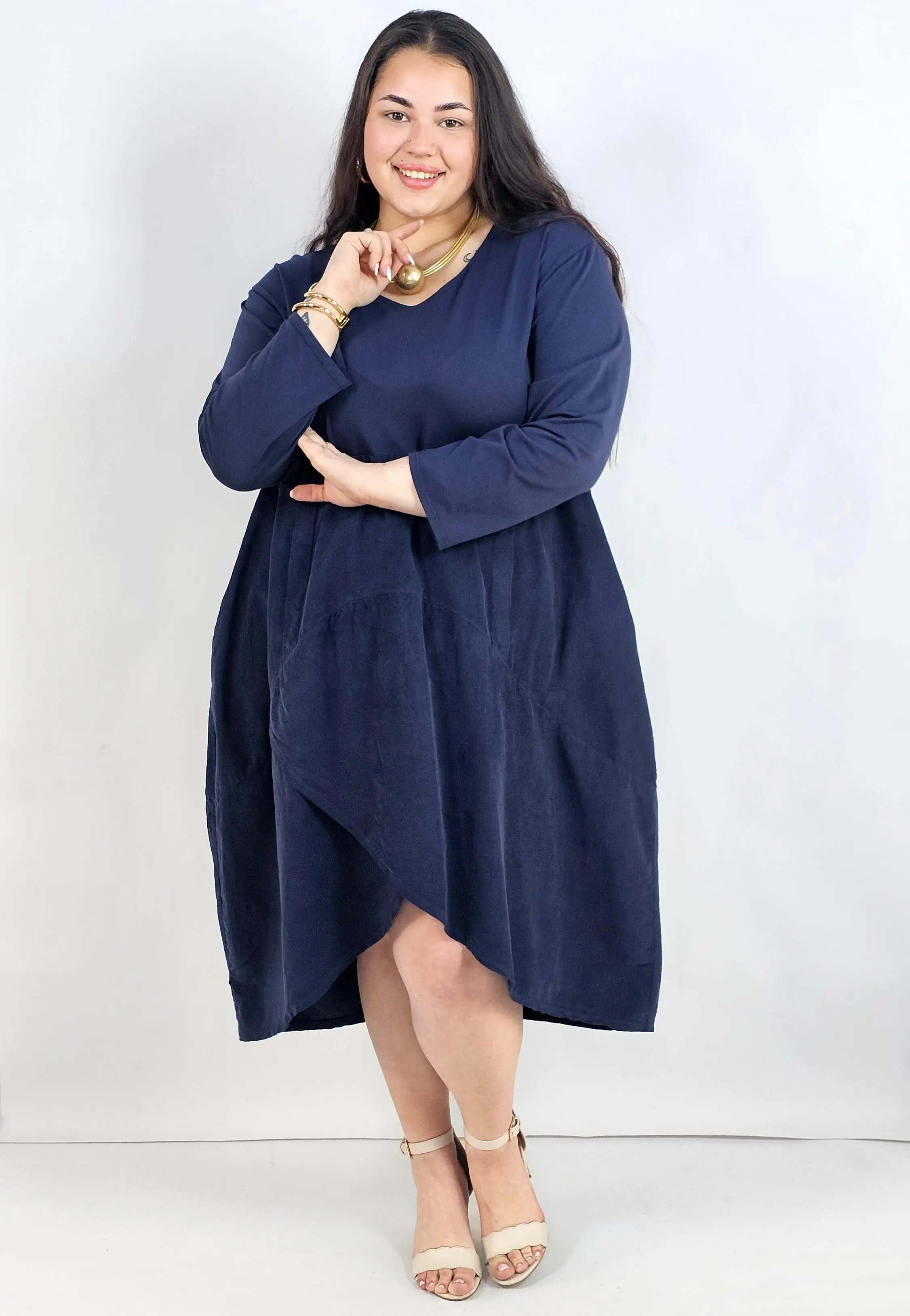 Asymetryczna Sukienka Plus Size StylowaXL – Swobodna Elegancja dla Kobiet XXL Stylowa XL