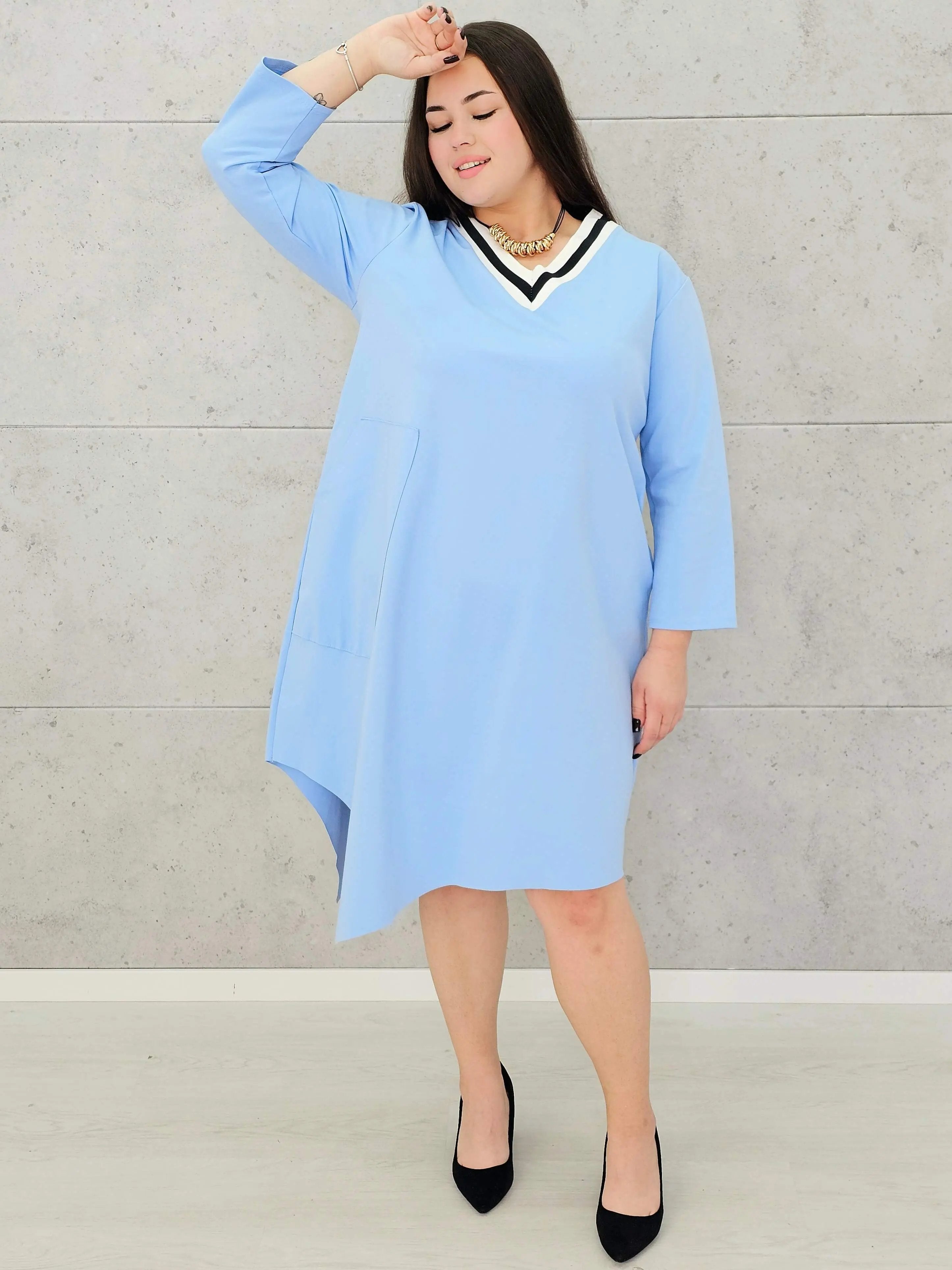 Asymetryczna sukienka z dekoltem V moda dla kobiet plus size Stylowa XL