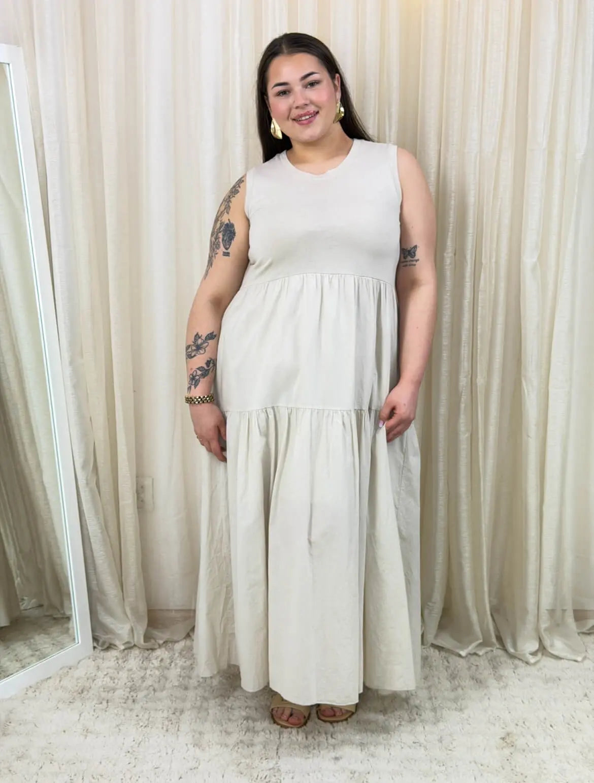 Bawełniana sukienka maxi bez rękawów Stylowa XL