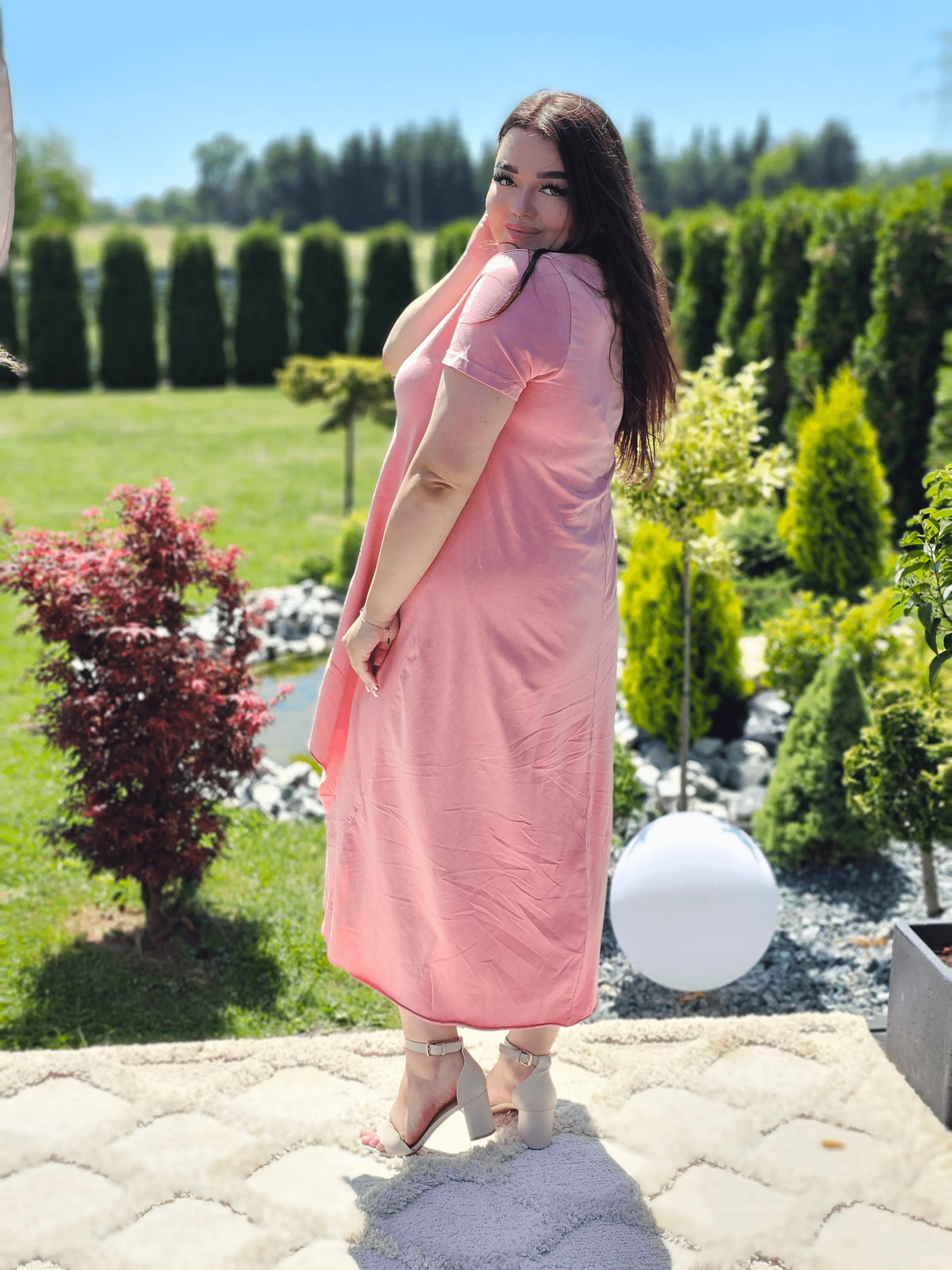 Bawełniana sukienka z asymetrycznym dołem Stylowa XL