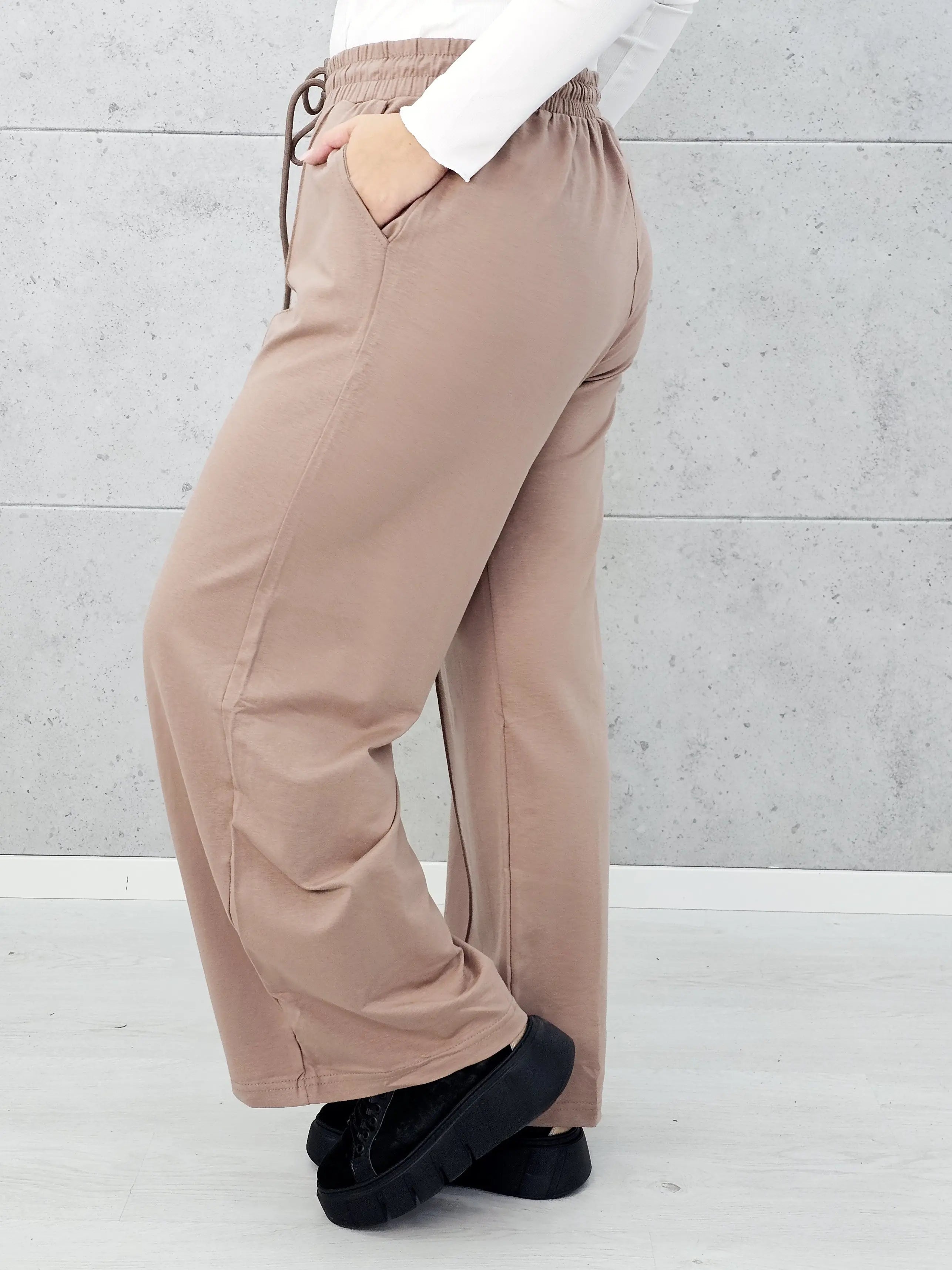 Bawełniane Spodnie Plus Size StylowaXL – Komfort i Styl dla Kobiet XXL Stylowa XL