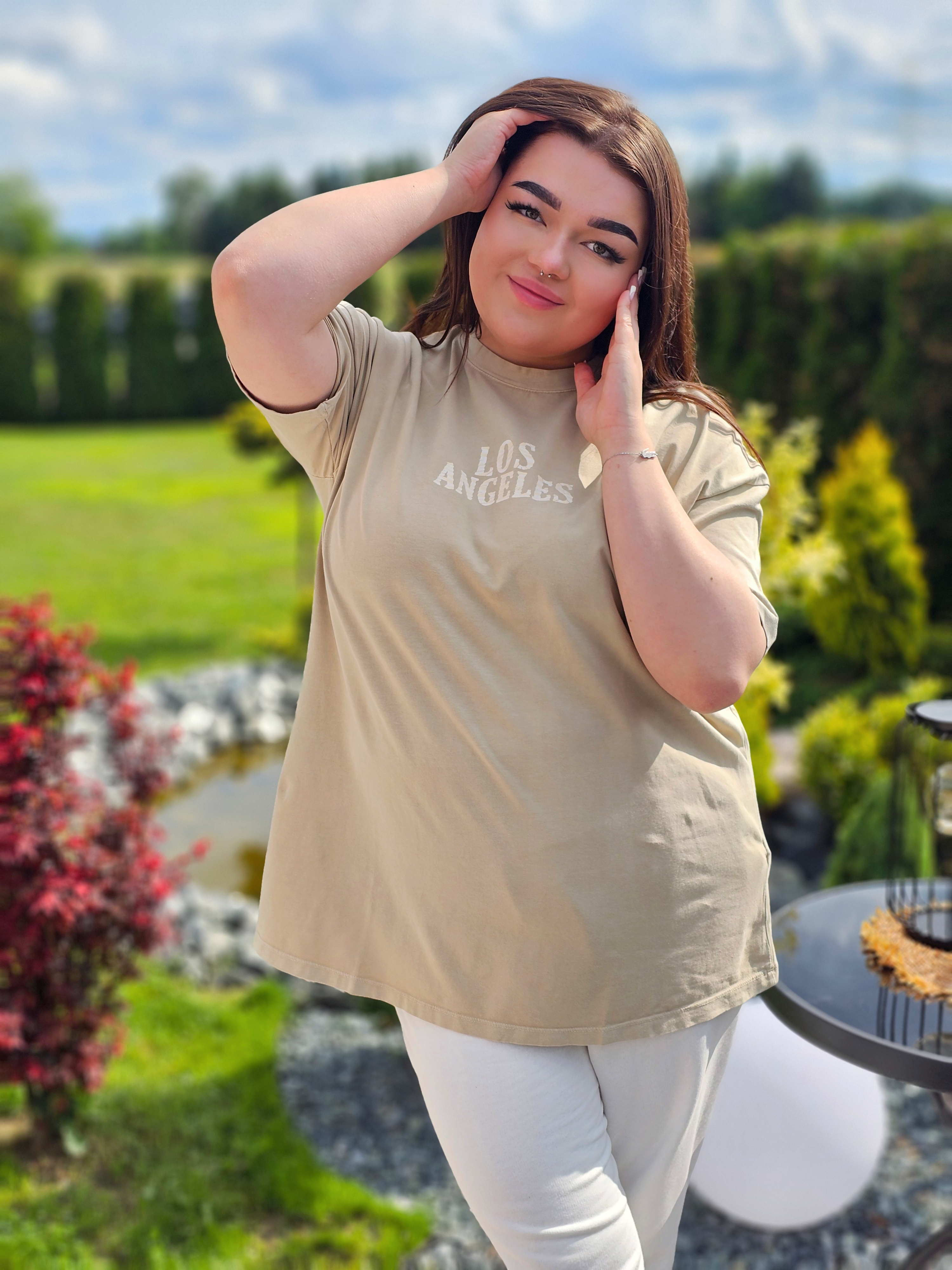 Beżowa koszulka z grafiką „Los Angeles” Stylowa XL