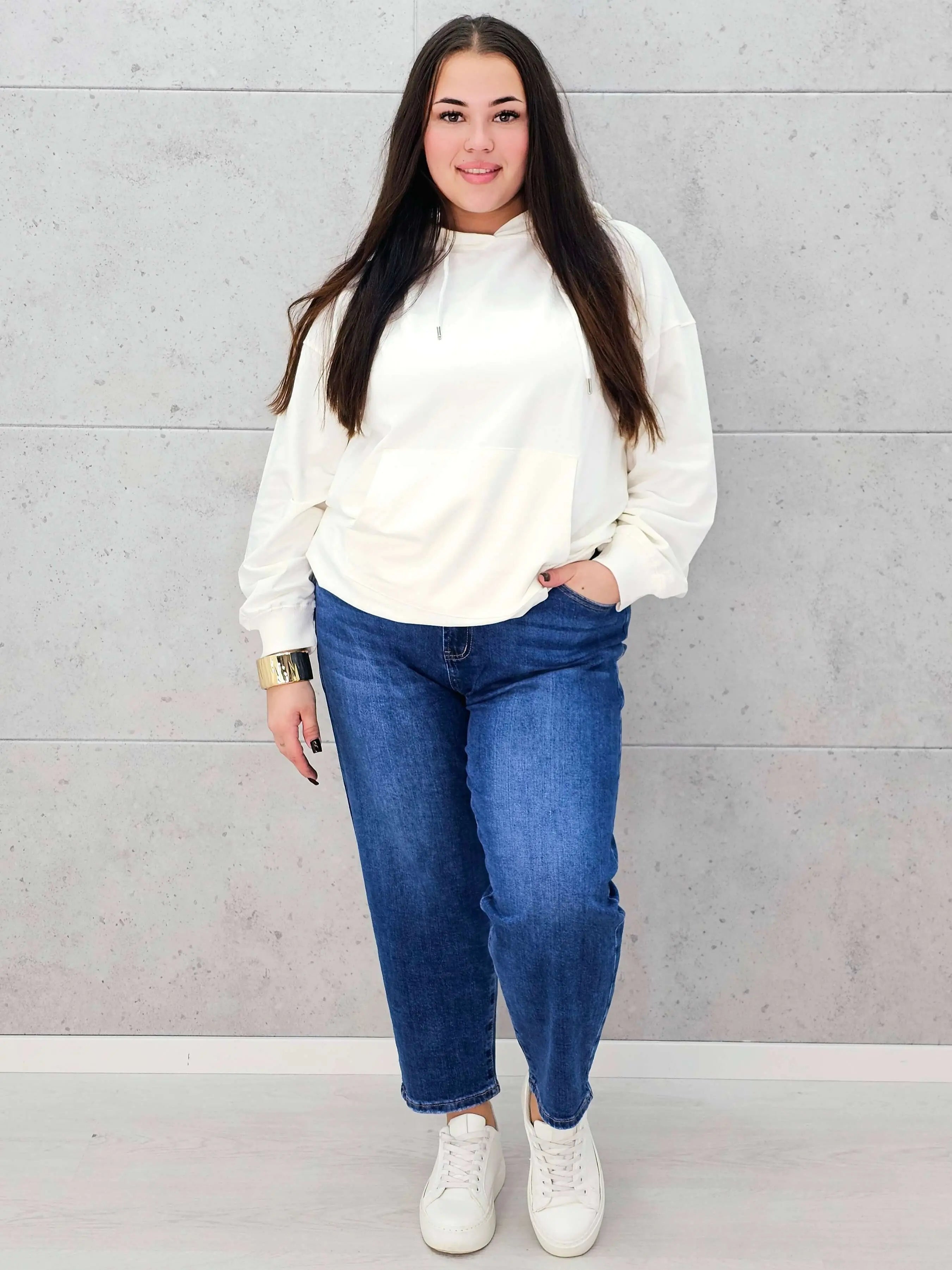 Bluza Oversize Plus Size StylowaXL – Miejski Styl i Komfort dla Kobiet XXL Stylowa XL