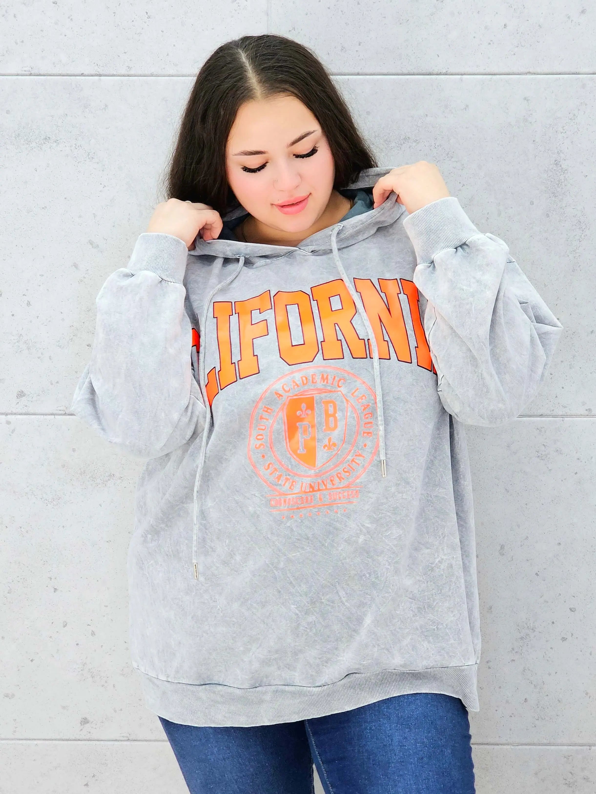 Bluza Oversize Plus Size StylowaXL – Miejski Styl i Komfort w Jednym Stylowa XL