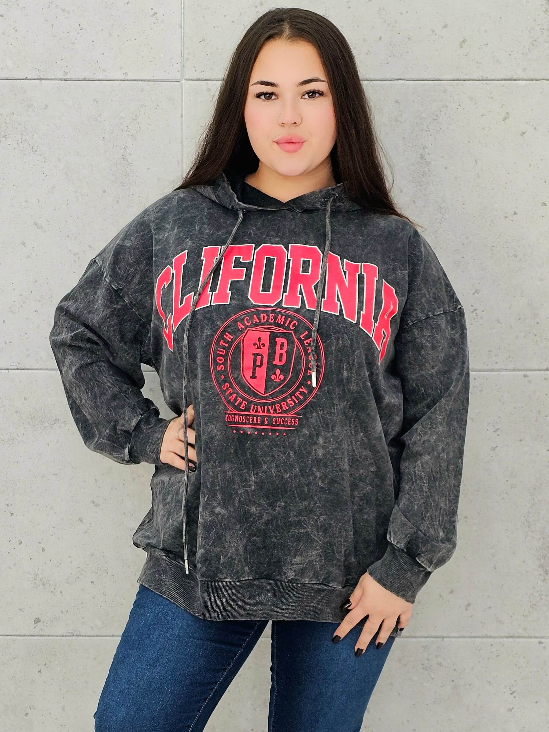 Bluza Oversize Plus Size StylowaXL – Miejski Styl i Komfort w Jednym Stylowa XL