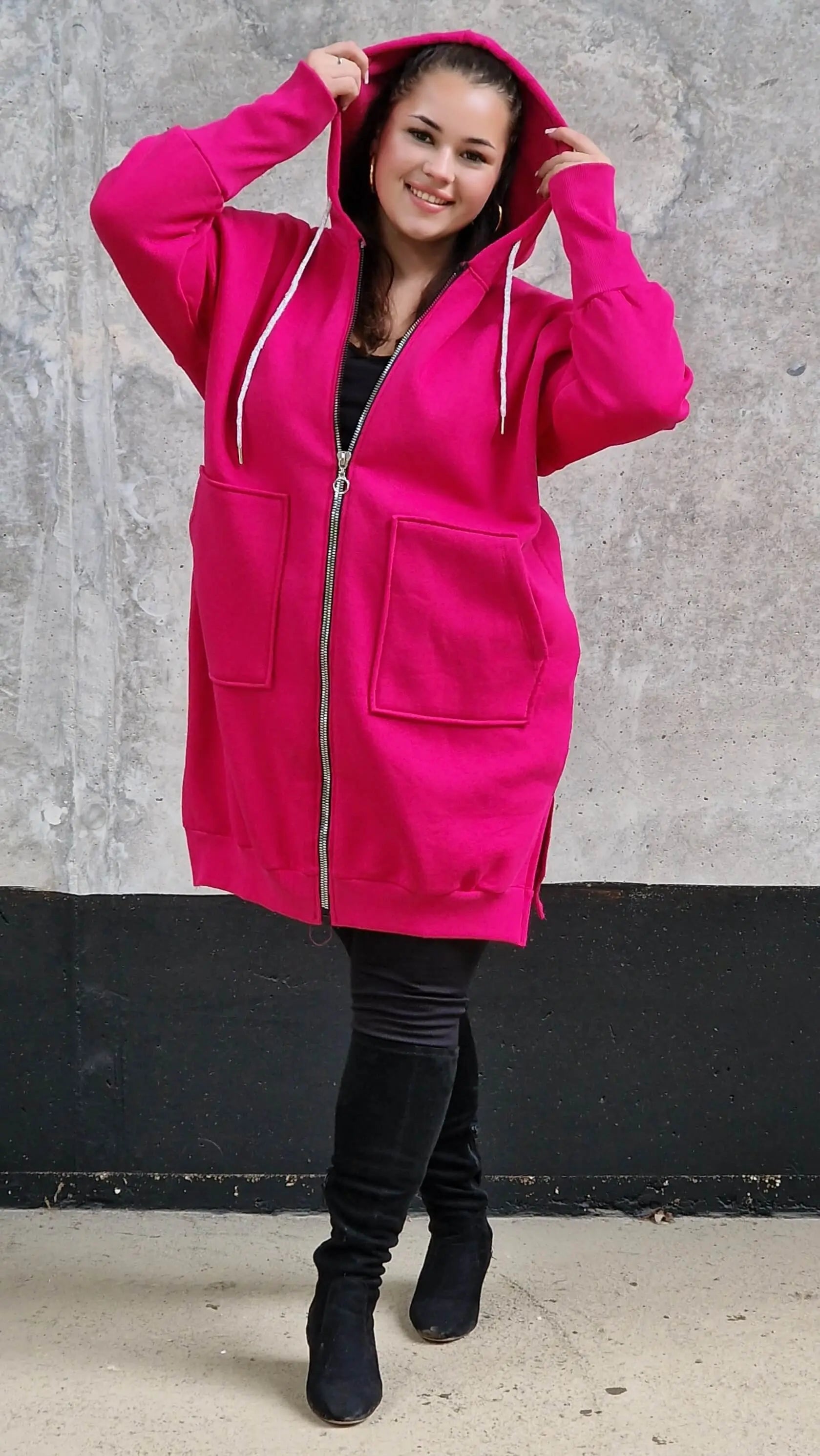 Bluza oversize z kapturem – wygodna i stylowa odzież XXL Stylowa XL