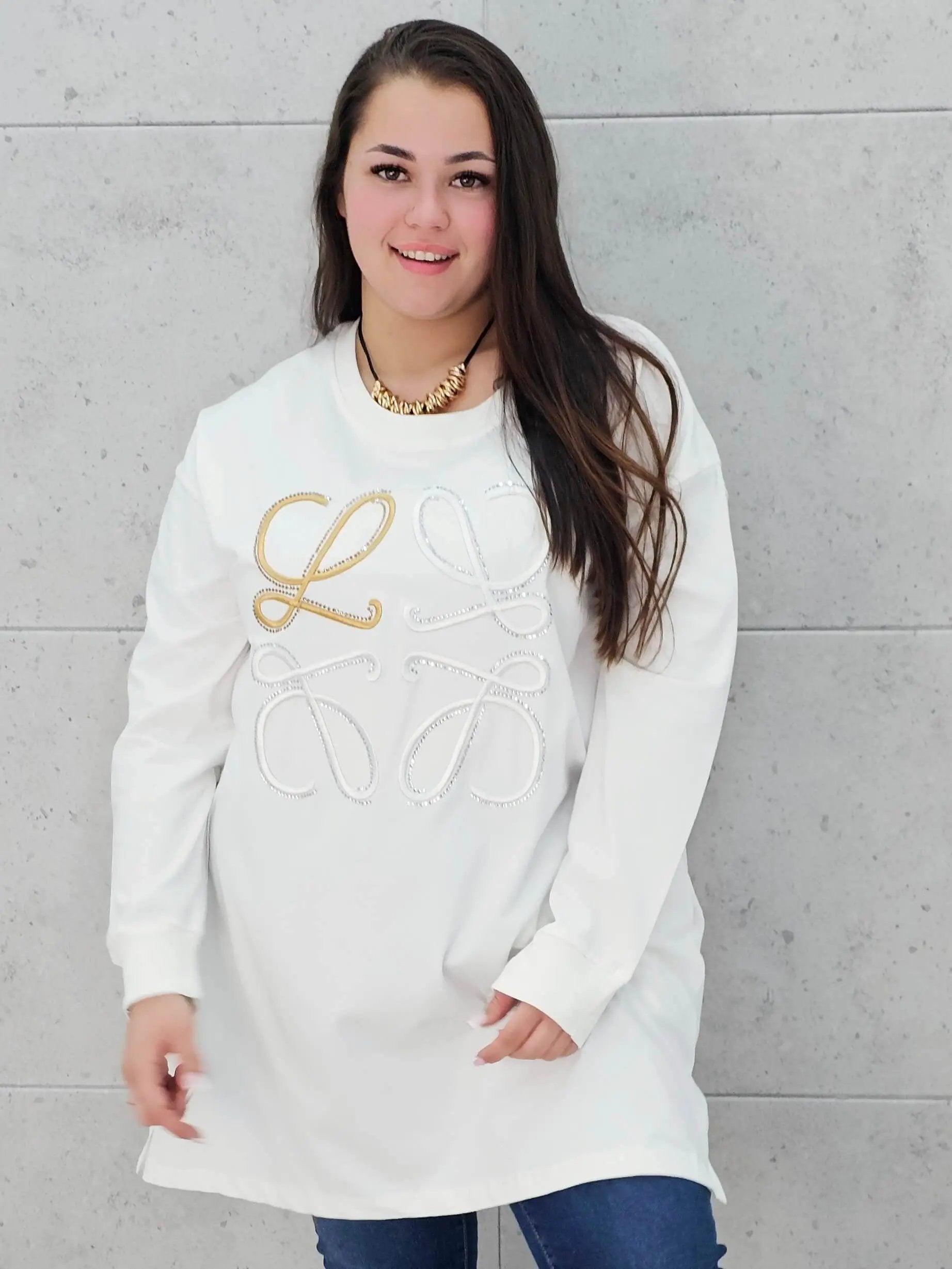 Bluza plus size z kryształkowym zdobieniem Stylowa XL