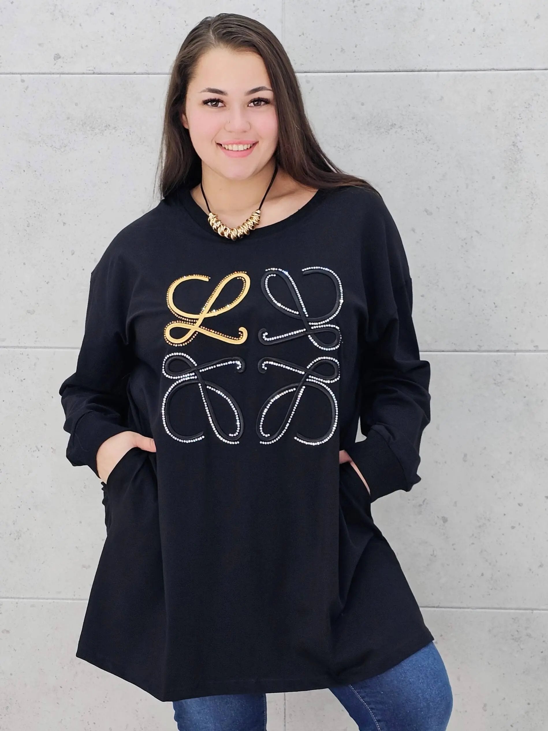 Bluza plus size z kryształkowym zdobieniem Stylowa XL