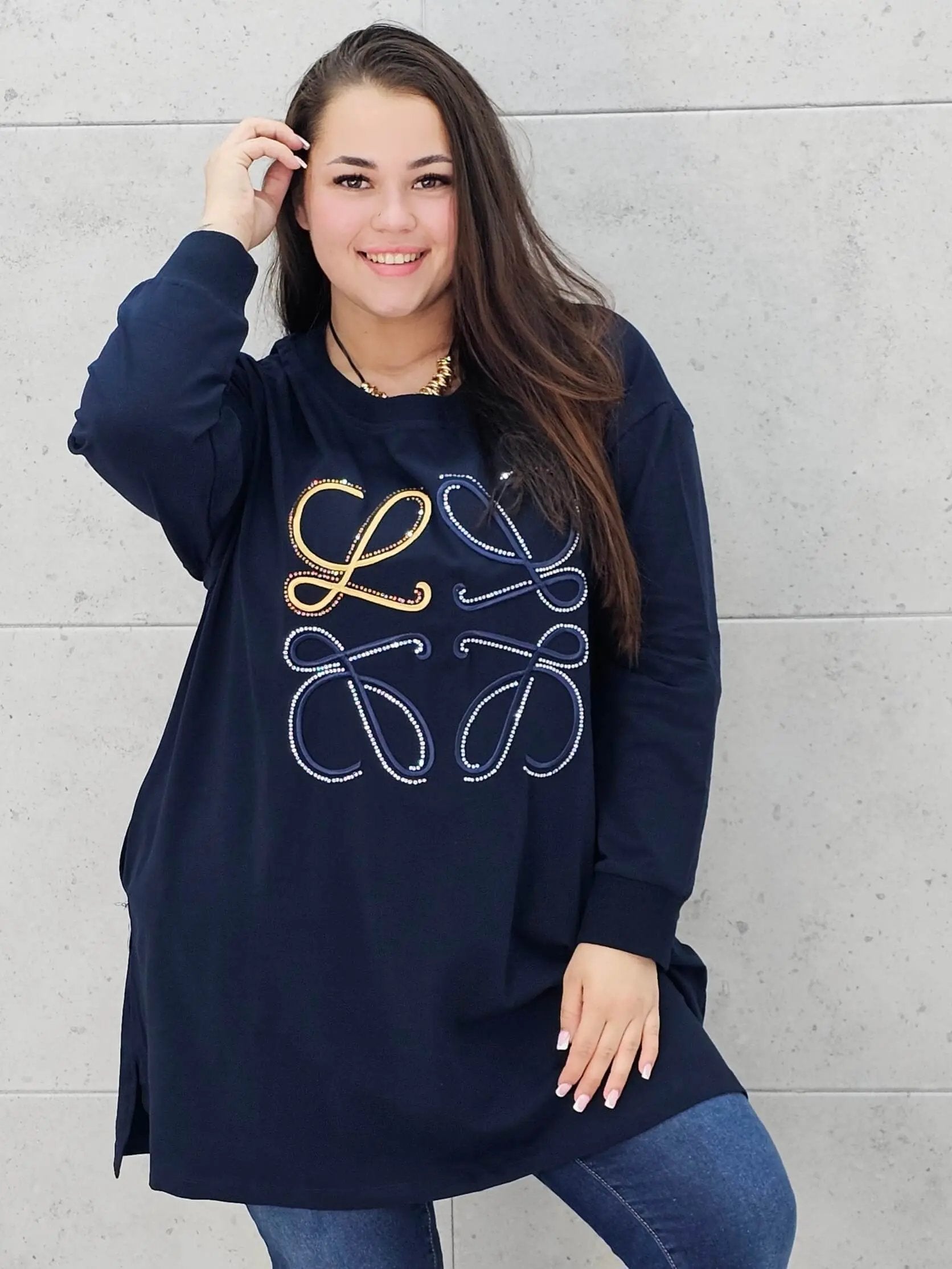 Bluza plus size z kryształkowym zdobieniem Stylowa XL