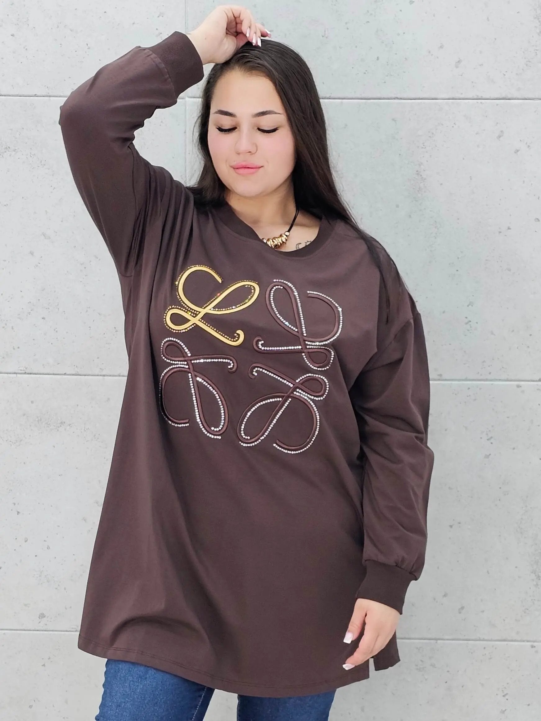 Bluza plus size z kryształkowym zdobieniem Stylowa XL