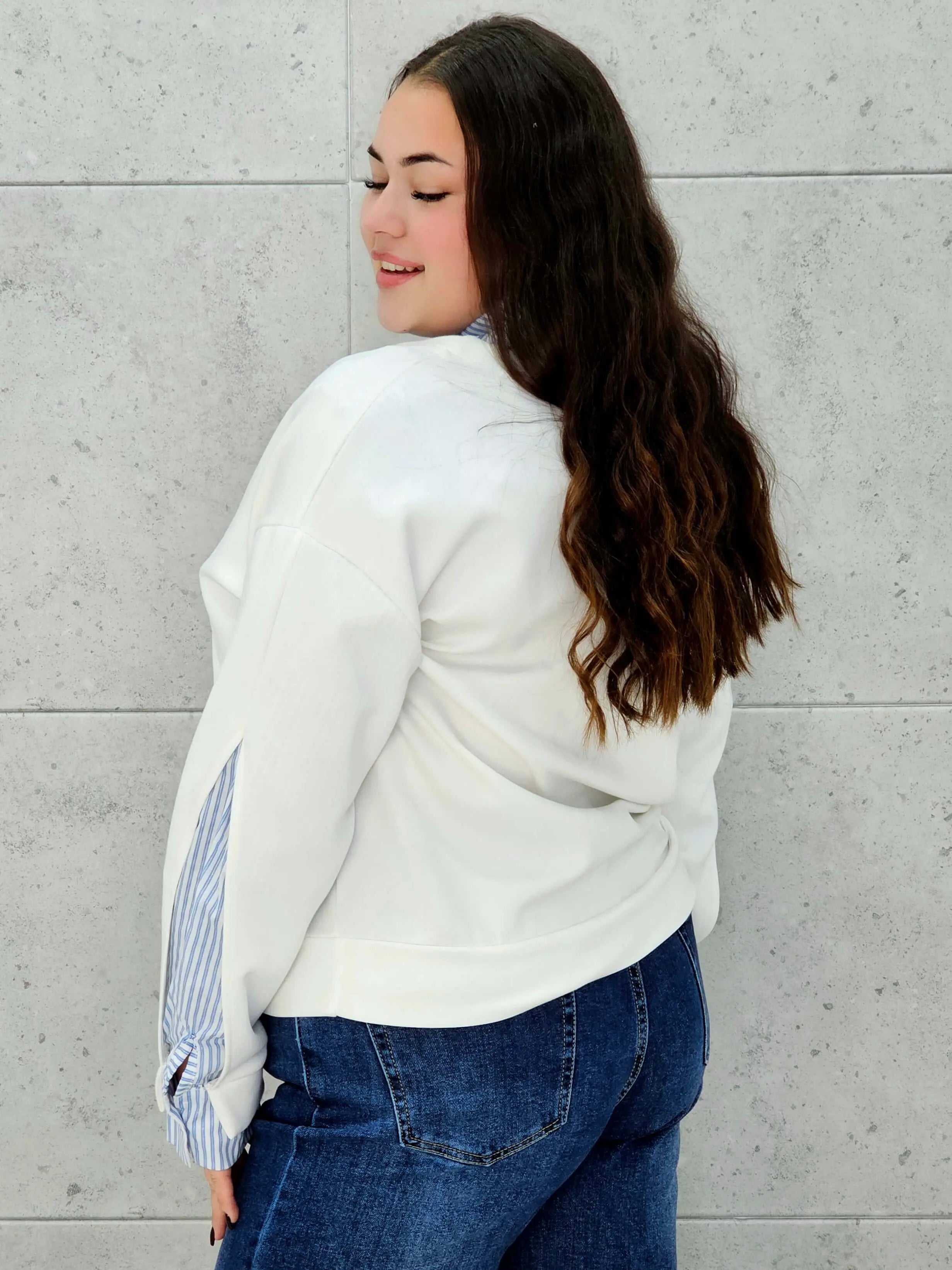 Bluza plus size z motywem Minnie – modna, wygodna i pełna uroku | Stylowa Stylowa XL