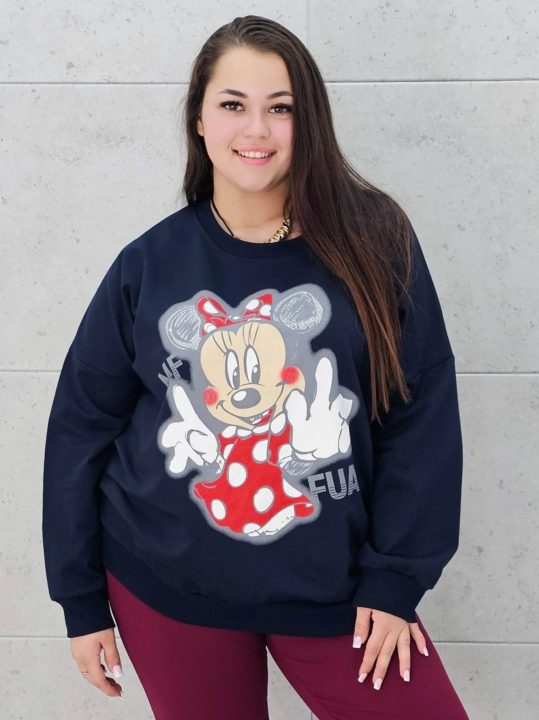 Bluza plus size z nadrukiem Minnie – modna i wygodna bluza XXL Stylowa XL