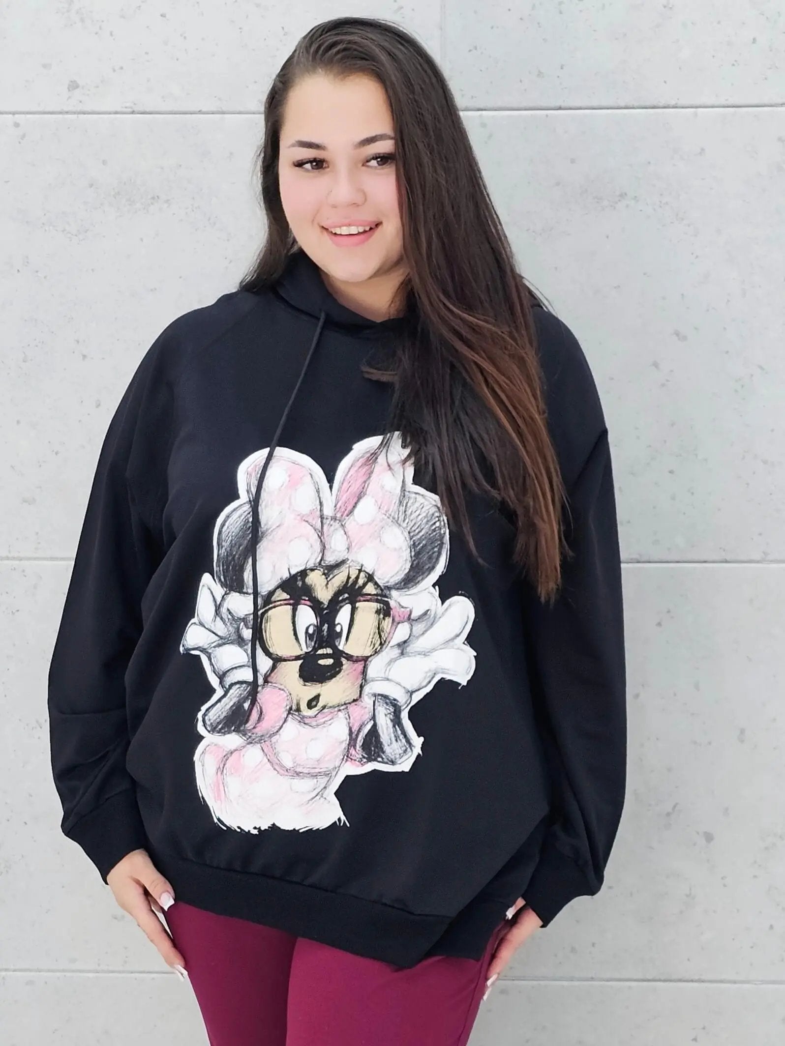 Bluza plus size z nadrukiem Minnie – modny oversize Stylowa XL
