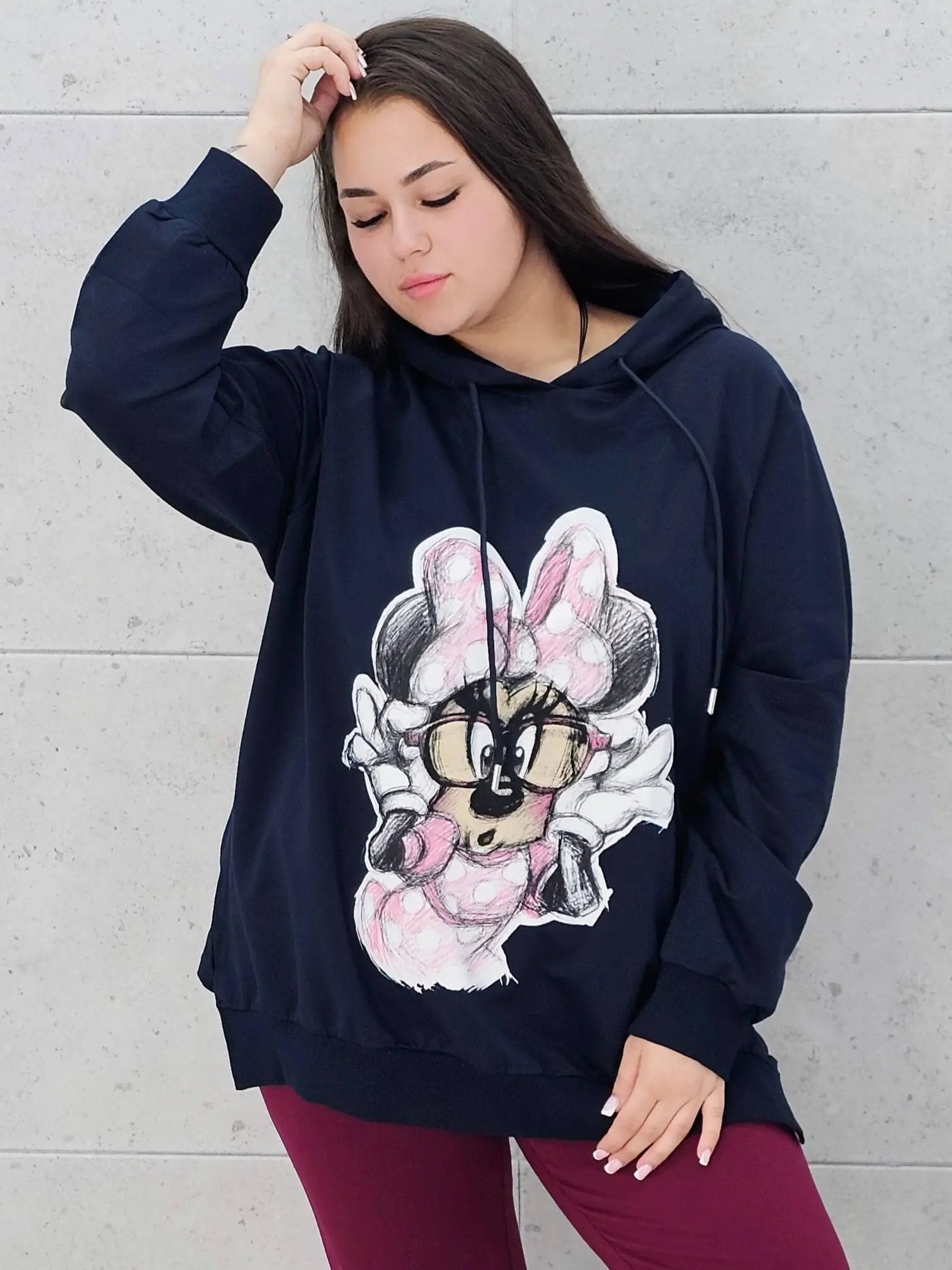 Bluza plus size z nadrukiem Minnie – modny oversize Stylowa XL