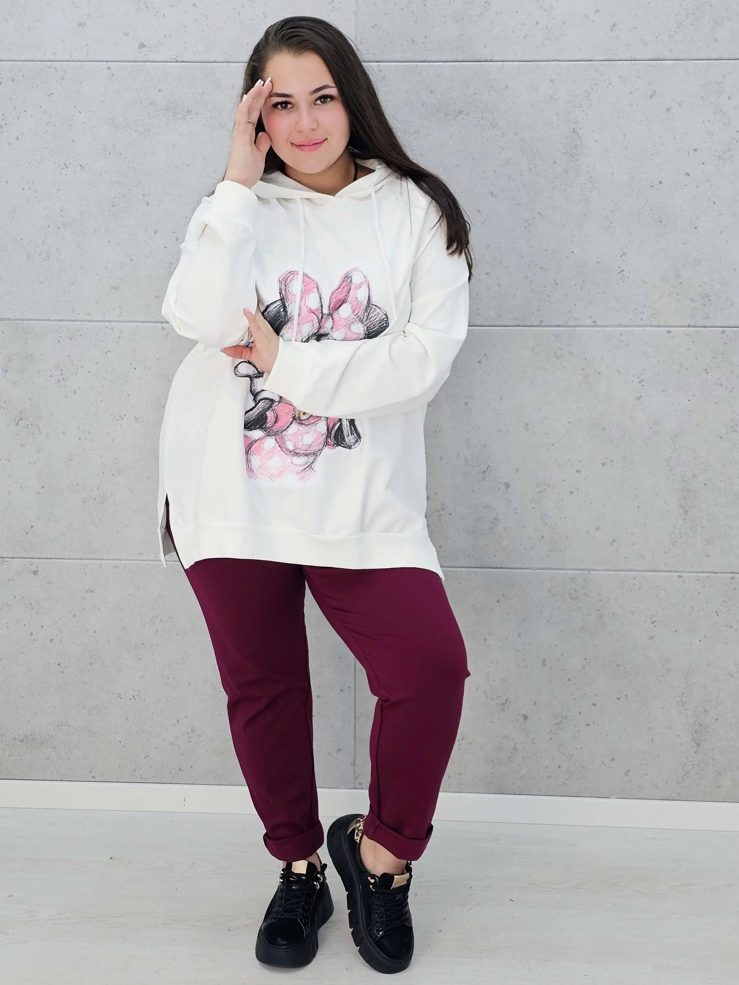 Bluza plus size z nadrukiem Minnie – modny oversize Stylowa XL