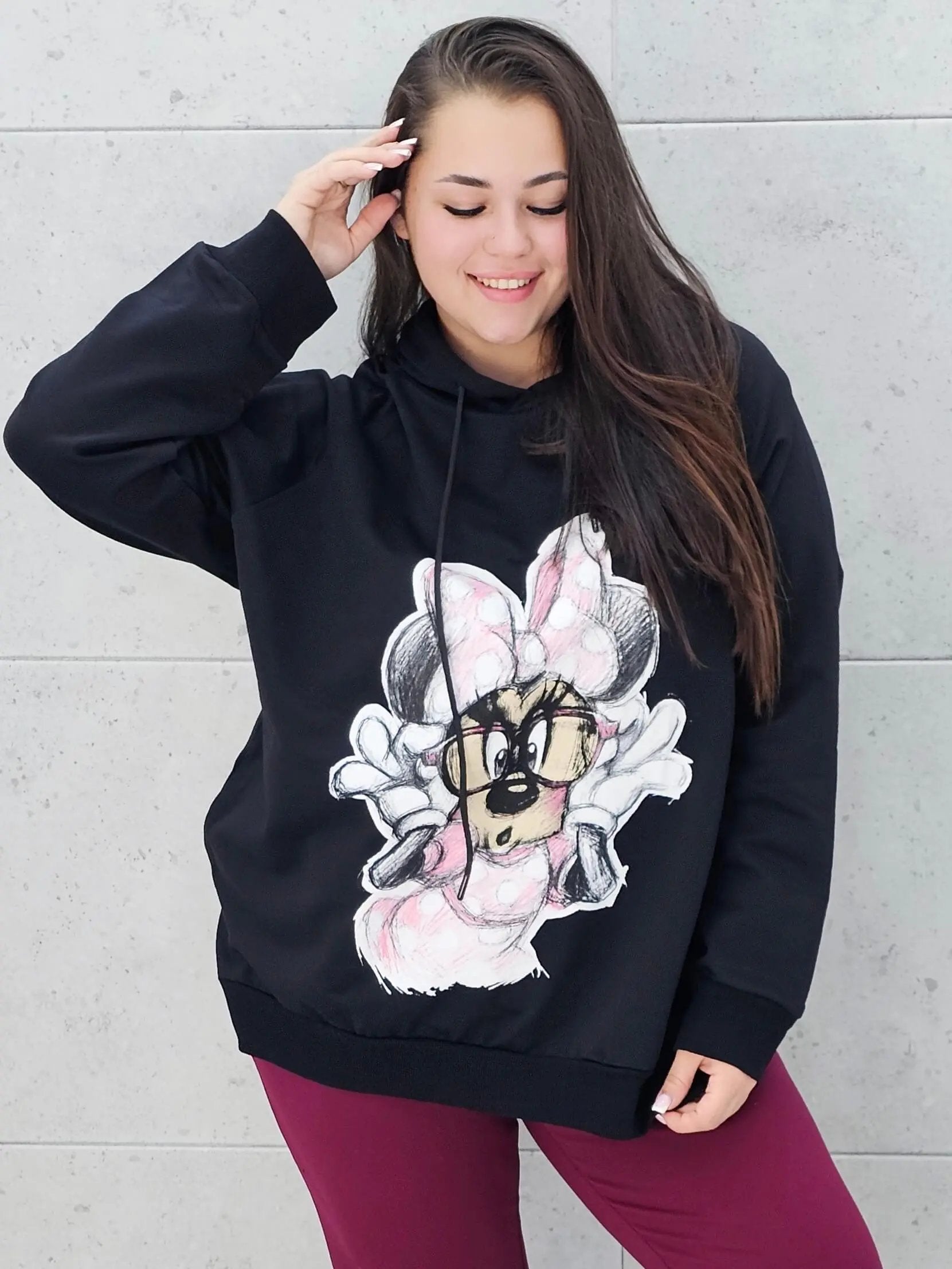 Bluza plus size z nadrukiem Minnie – modny oversize Stylowa XL