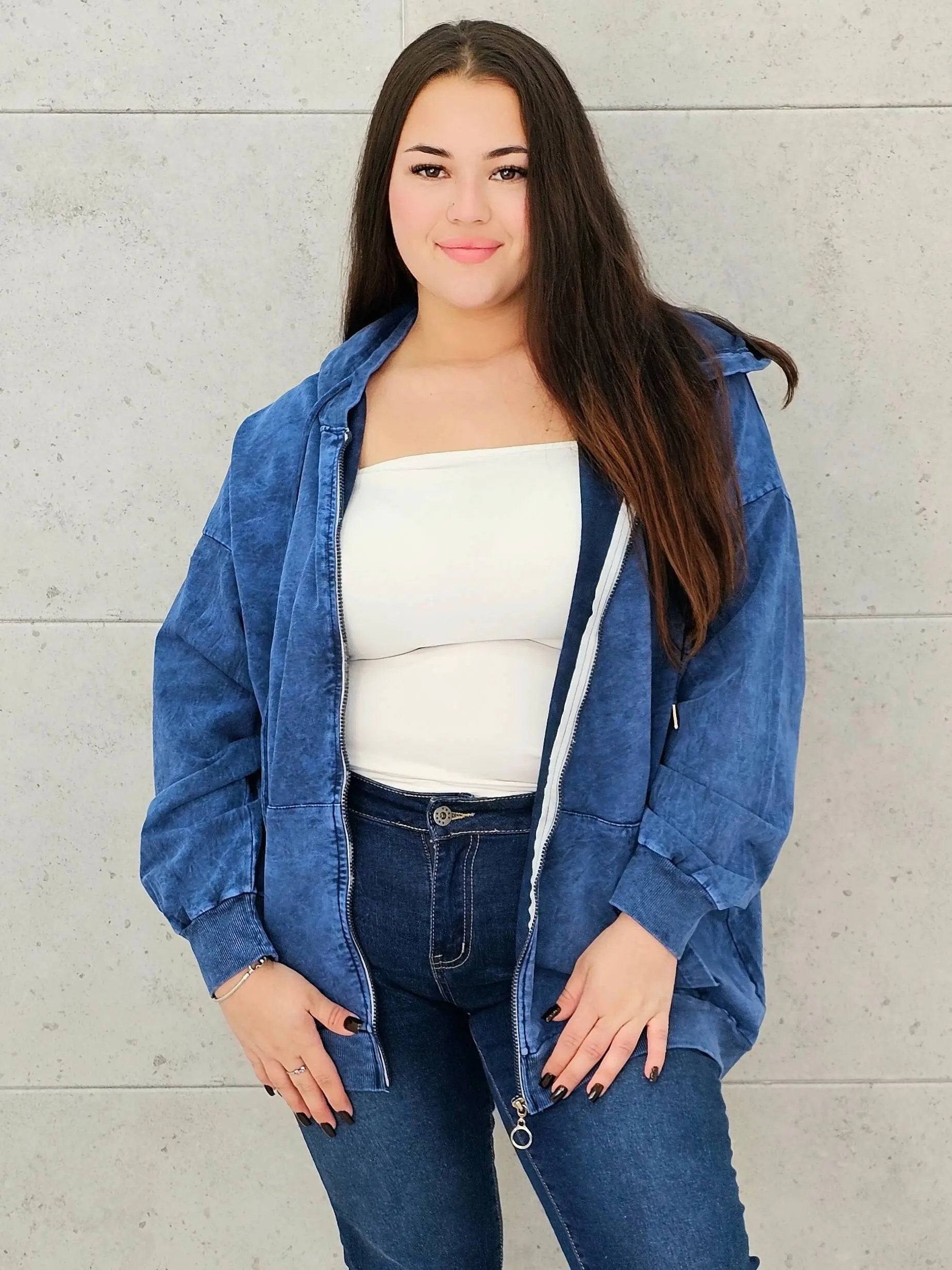 Bluza z efektem sprania z kapturem – moda dla kobiet plus size Stylowa XL