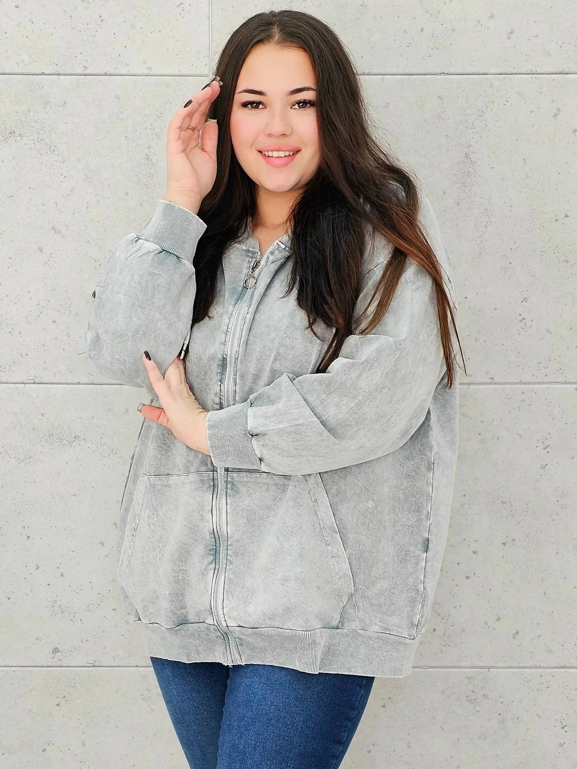 Bluza z efektem sprania z kapturem – moda dla kobiet plus size Stylowa XL