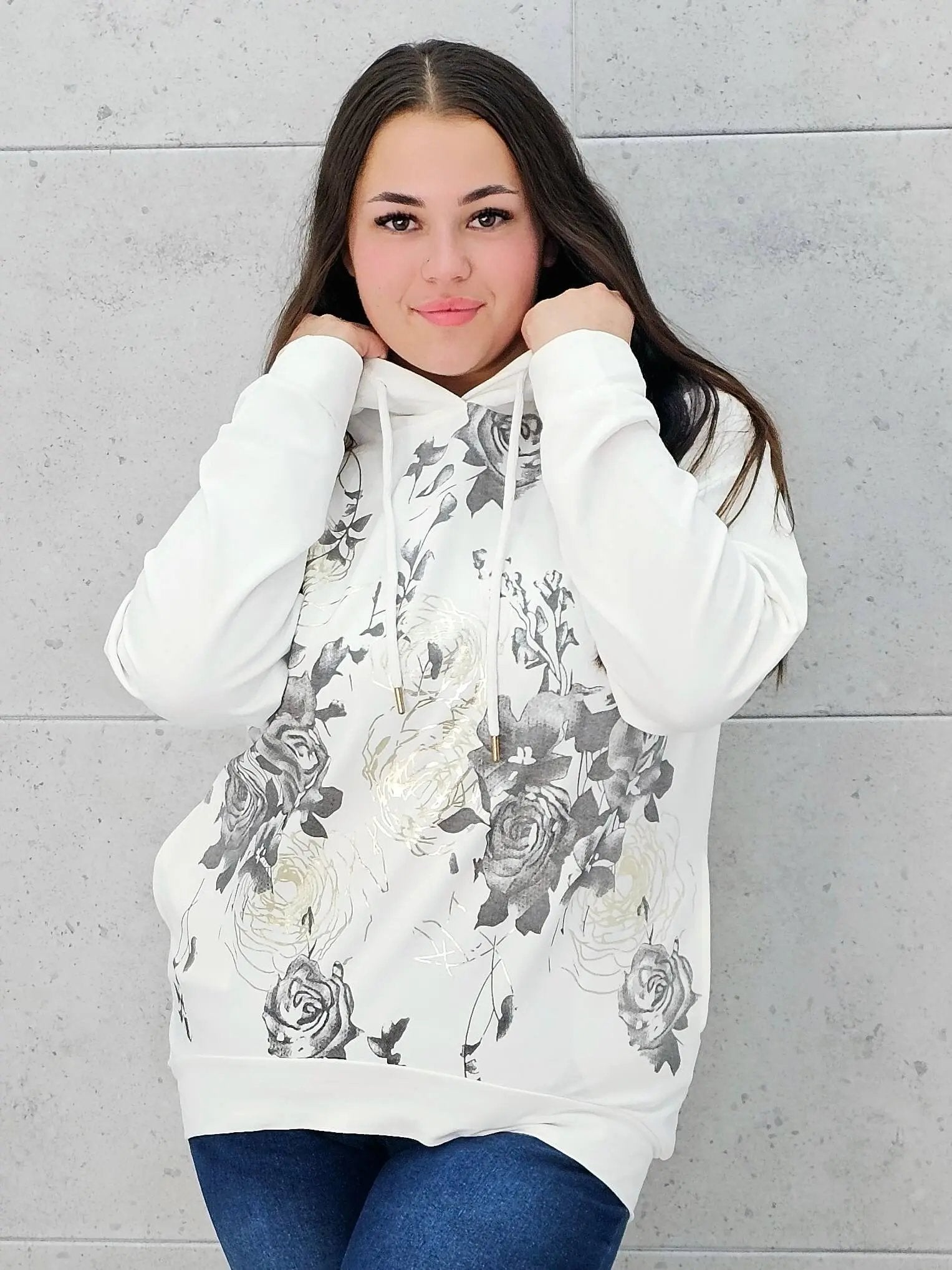 Bluza z kwiatowym nadrukiem Stylowa XL