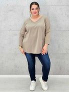 Bluzka Basic Plus Size StylowaXL – Komfort i Styl na Co Dzień dla Kobiet XXL Stylowa XL